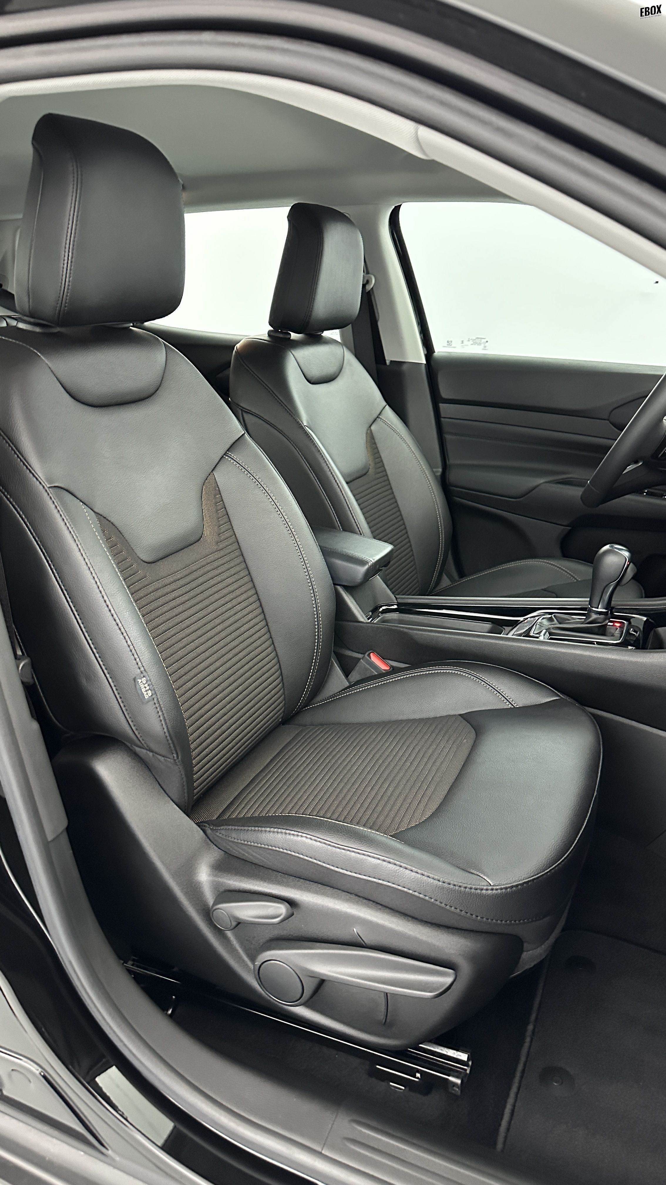 GLI00011020_p53 - JEEP - COMPASS - 2024 - photo 17