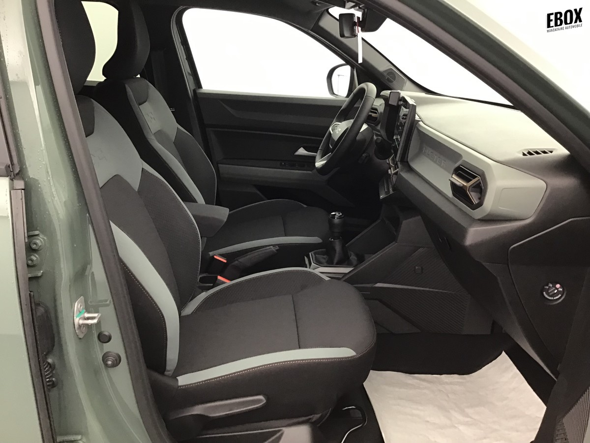N200683_p3 - DACIA - DUSTER - 2025 - photo 6