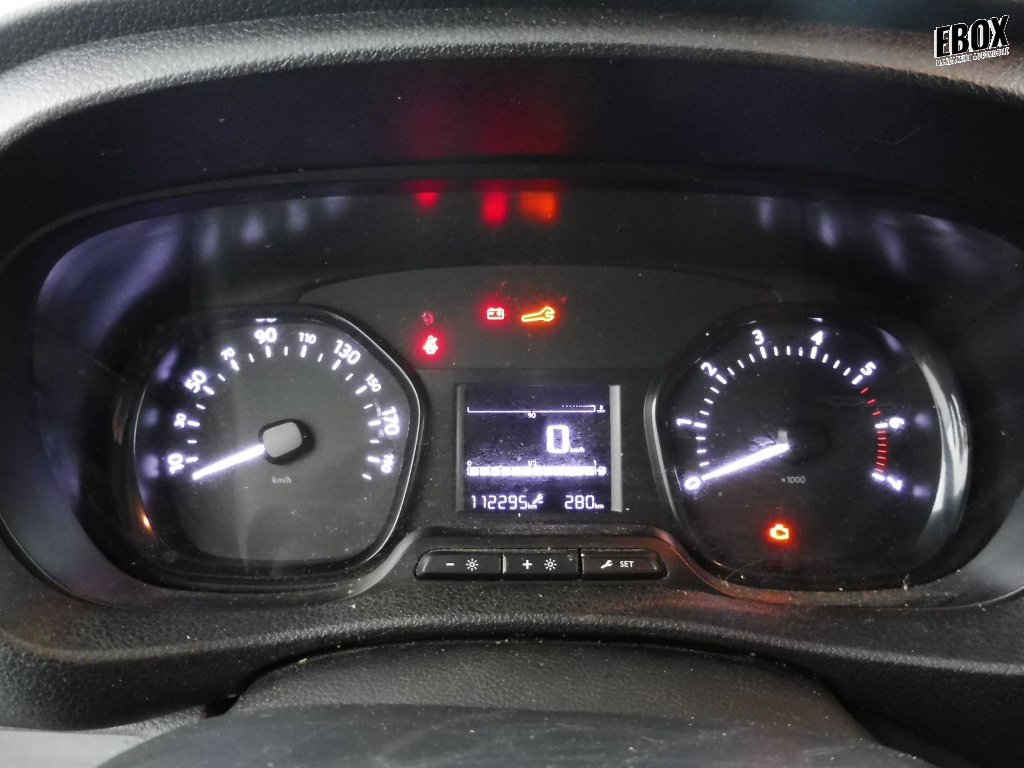 59207_p51 - PEUGEOT - EXPERT - 2021 - photo 8