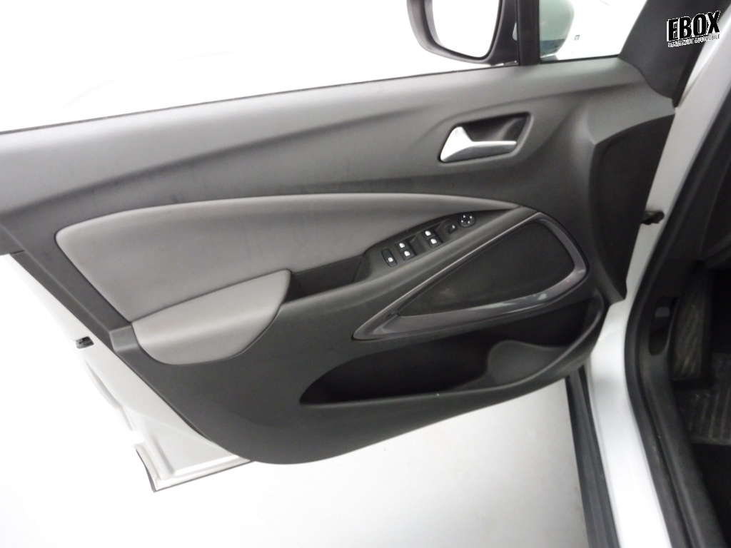 73118_p51 - OPEL - CROSSLAND - 2019 - photo 17