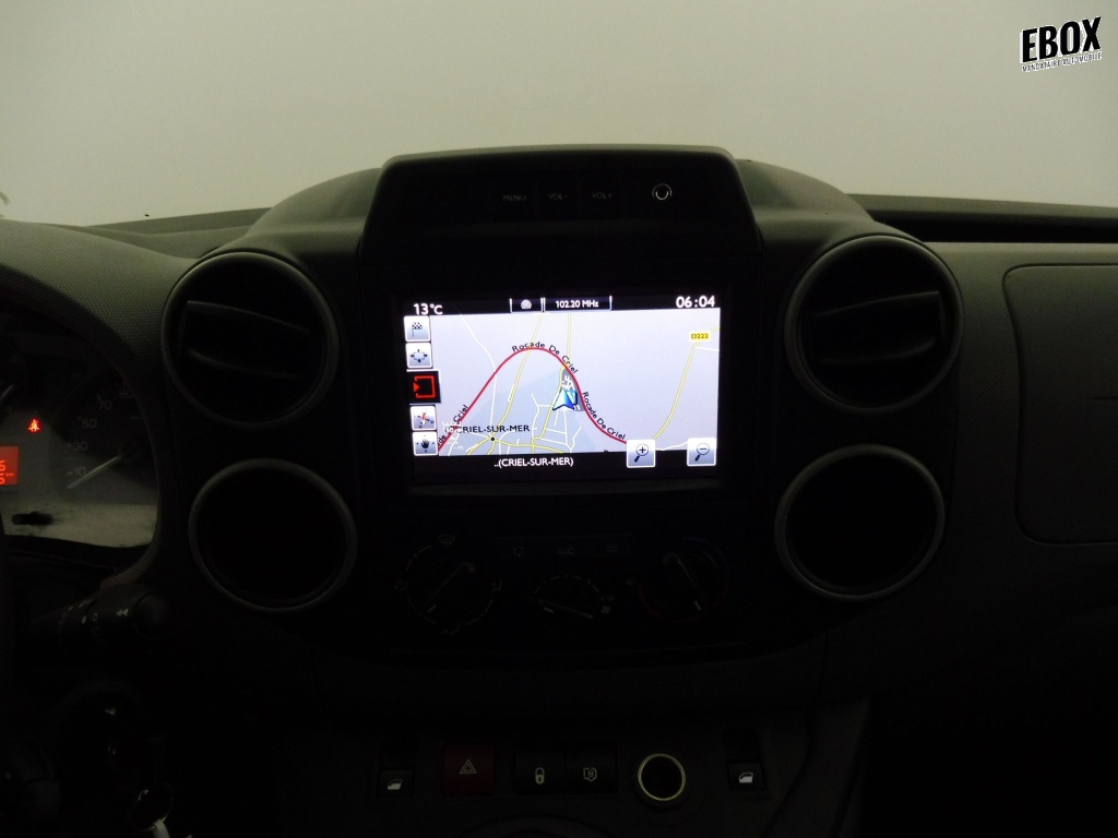 73354_p51 - CITROEN - BERLINGO - 2018 - photo 9