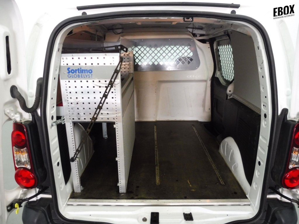 73355_p51 - CITROEN - BERLINGO - 2018 - photo 10
