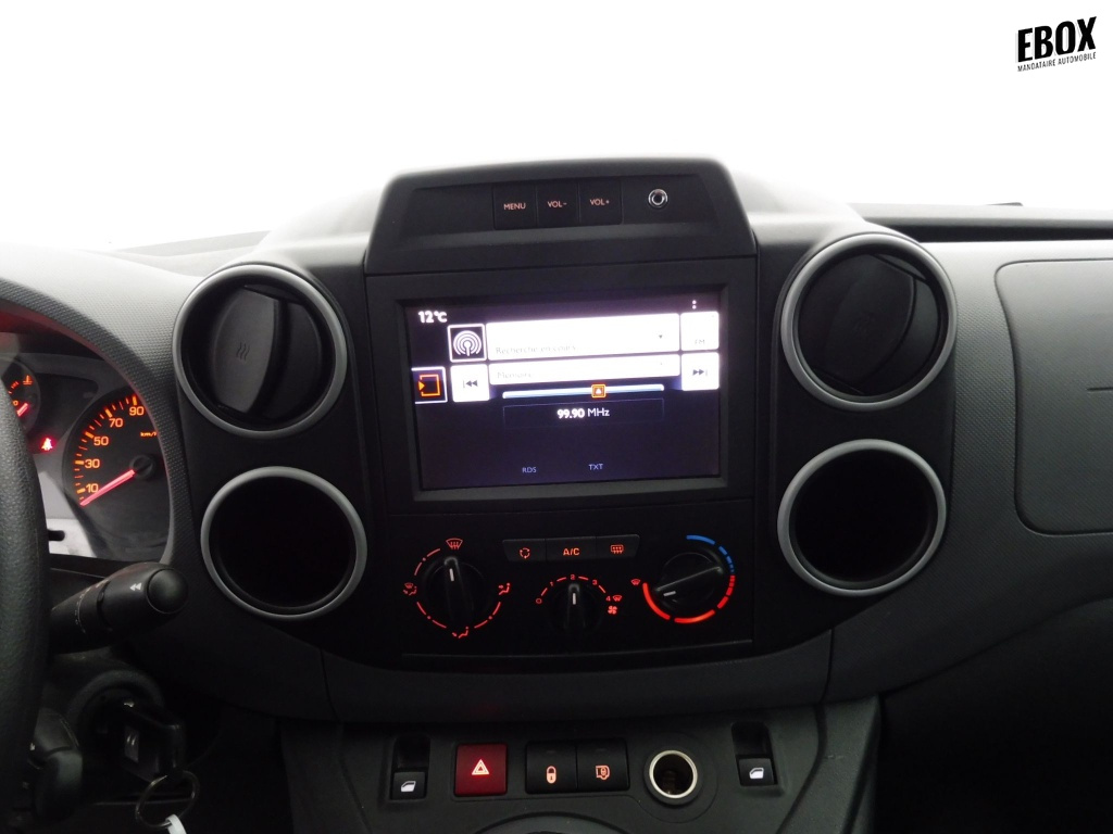 73355_p51 - CITROEN - BERLINGO - 2018 - photo 12