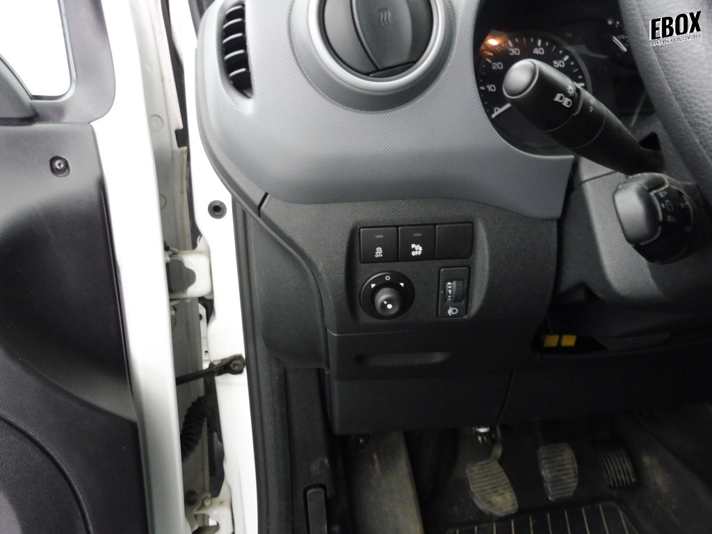 73355_p51 - CITROEN - BERLINGO - 2018 - photo 7