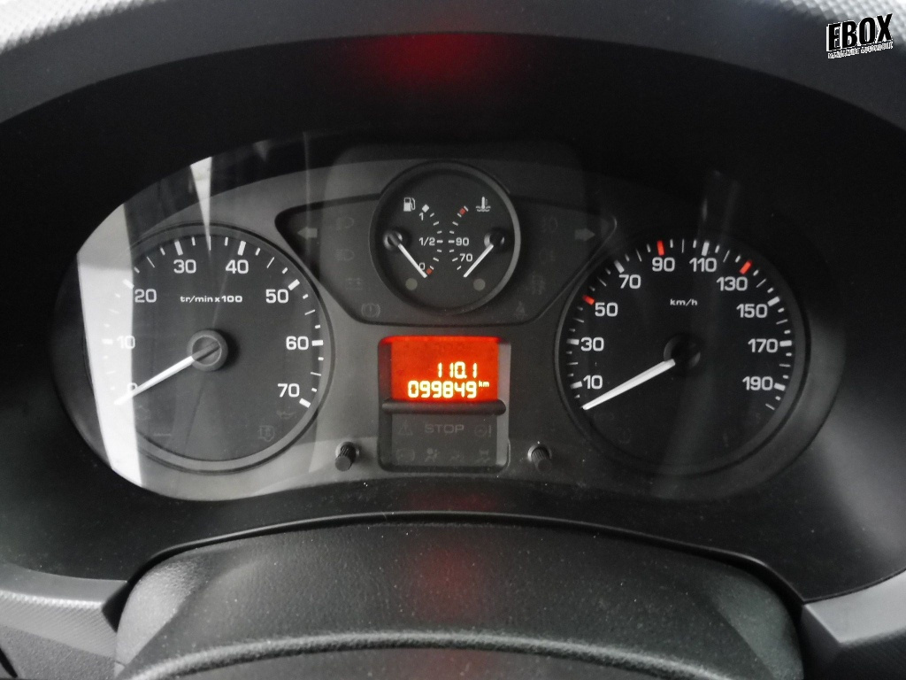 73355_p51 - CITROEN - BERLINGO - 2018 - photo 8