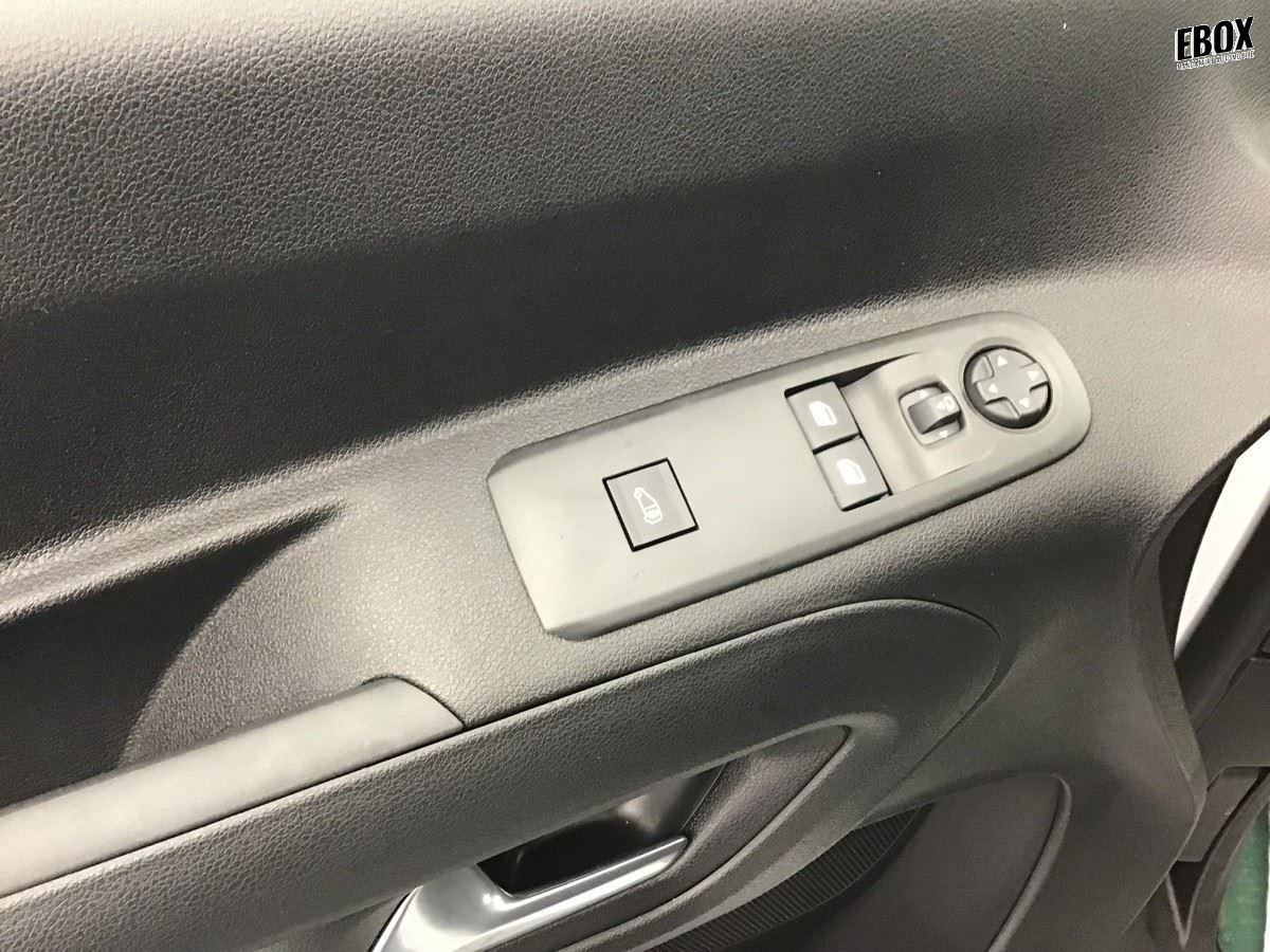 372287_p2 - CITROEN - BERLINGO - 2026 - photo 9