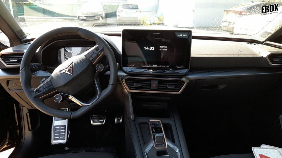 372111_p2 - CUPRA - LEON - 2026 - photo 5