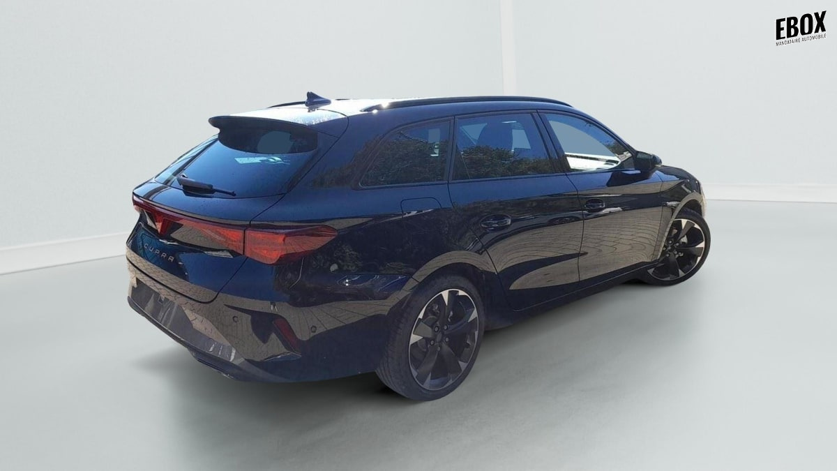 372111_p2 - CUPRA - LEON - 2026 - photo 4