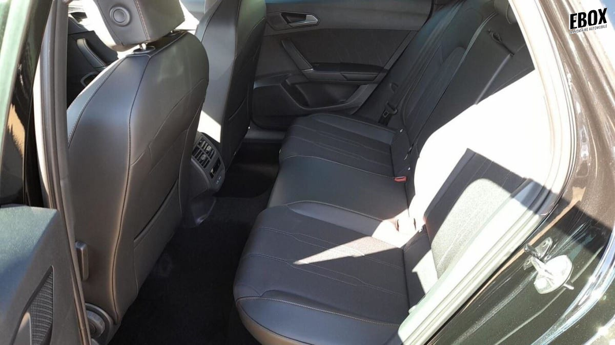 372111_p2 - CUPRA - LEON - 2026 - photo 7