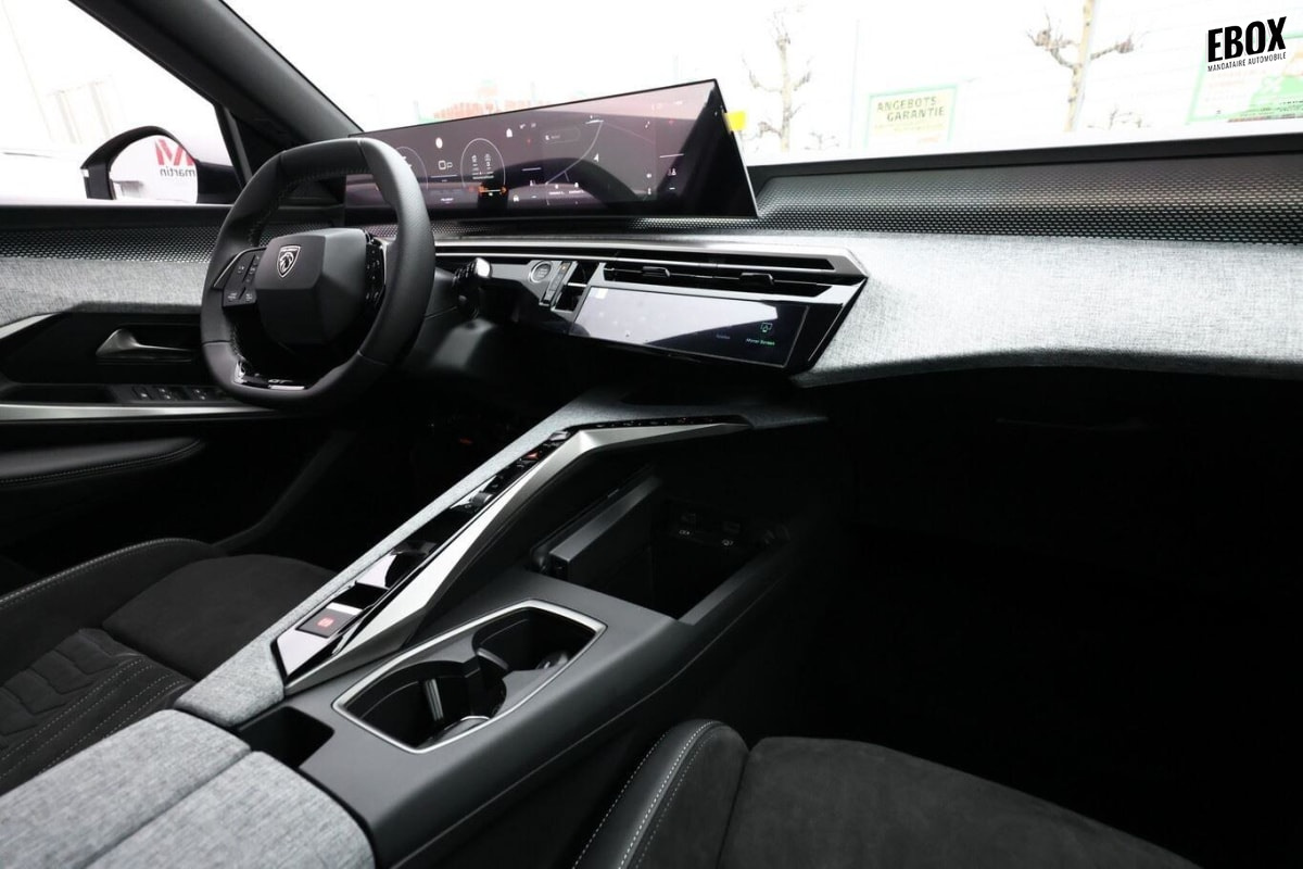 372184_p2 - PEUGEOT - 5008 - 2026 - photo 7