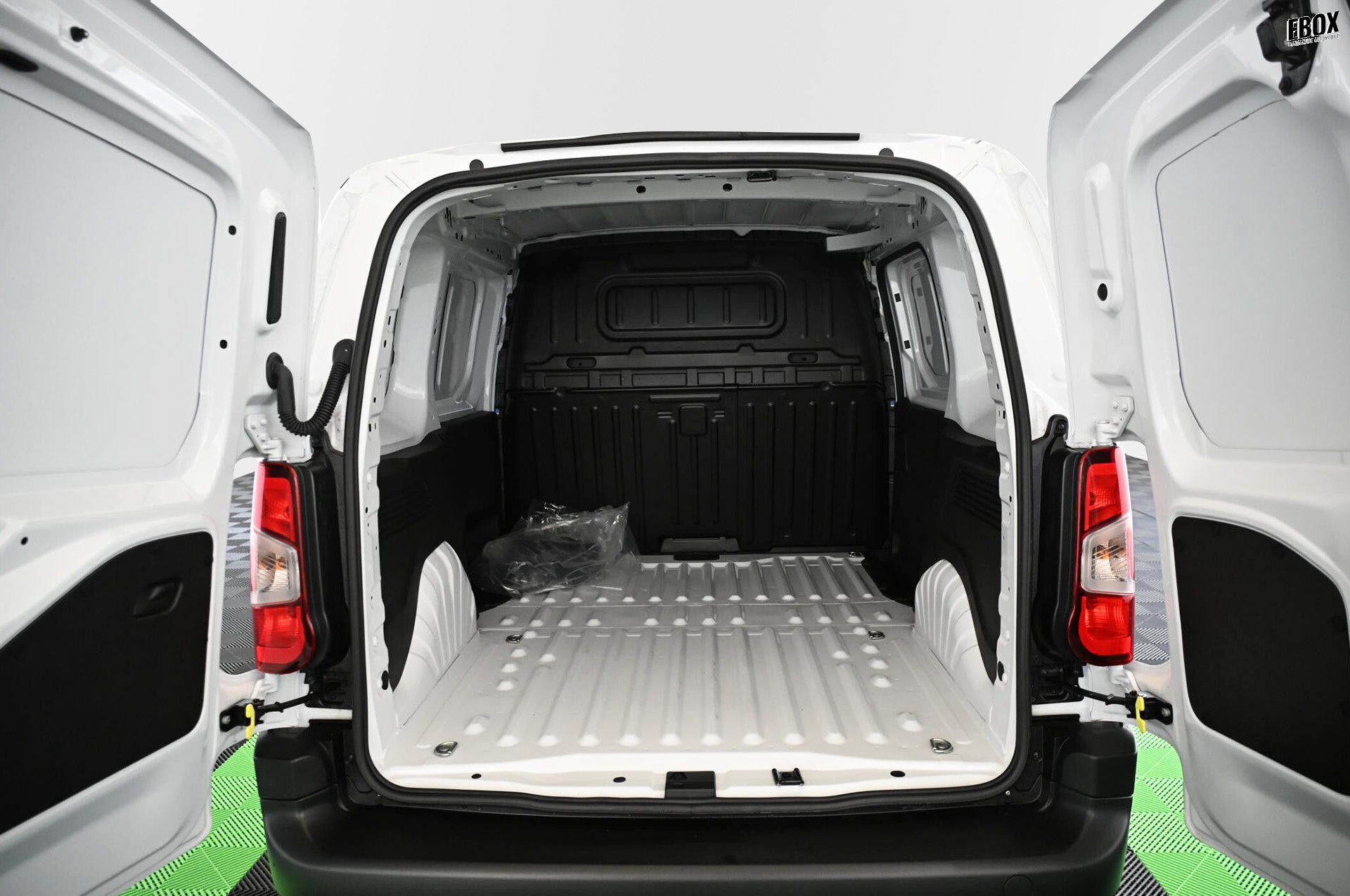 18861_p35 - CITROEN - BERLINGO - 2024 - photo 30