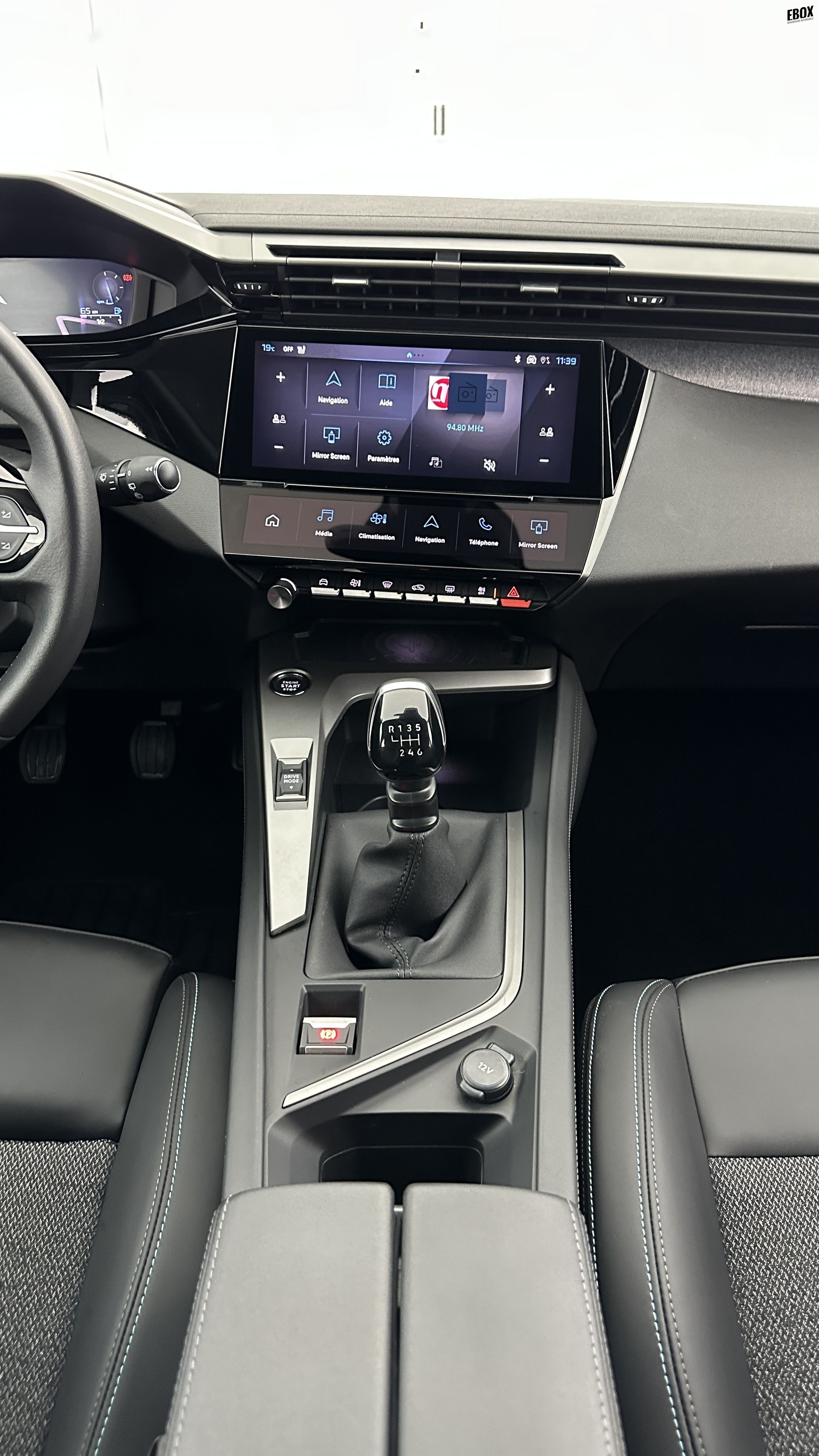 GLI00006880_p53 - PEUGEOT - 308 SW - 2024 - photo 15