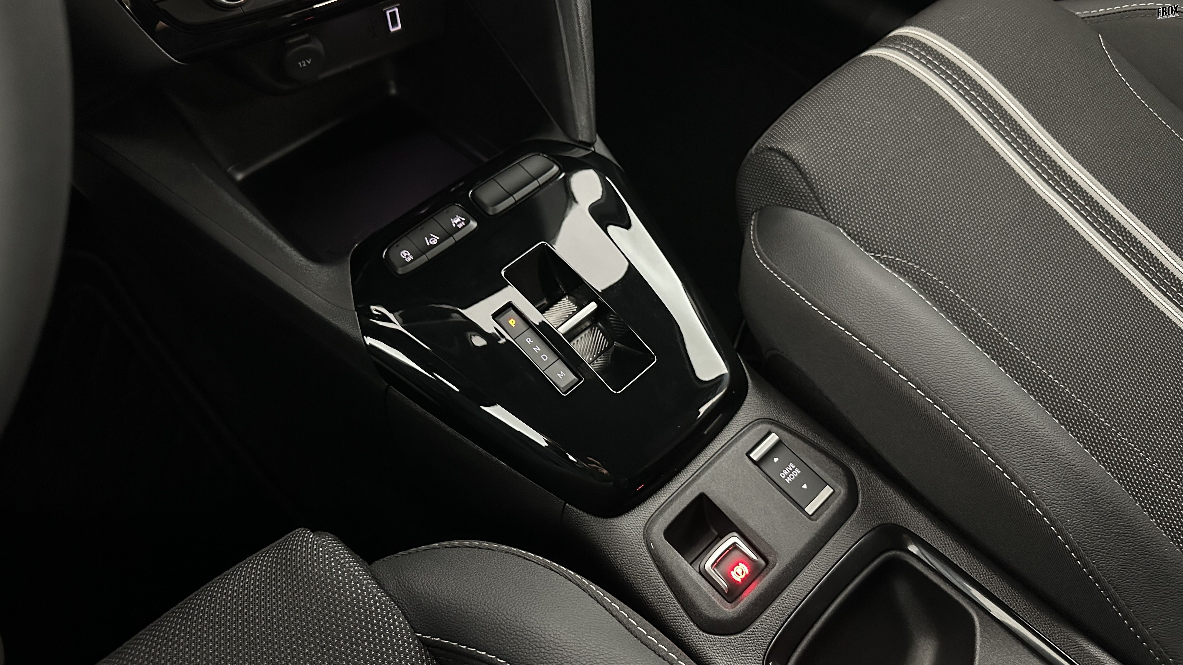 GLI00010125_p53 - OPEL - CORSA - 2025 - photo 21