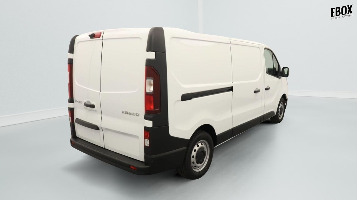 369817_p2 - RENAULT - TRAFIC - 2026 - photo 2