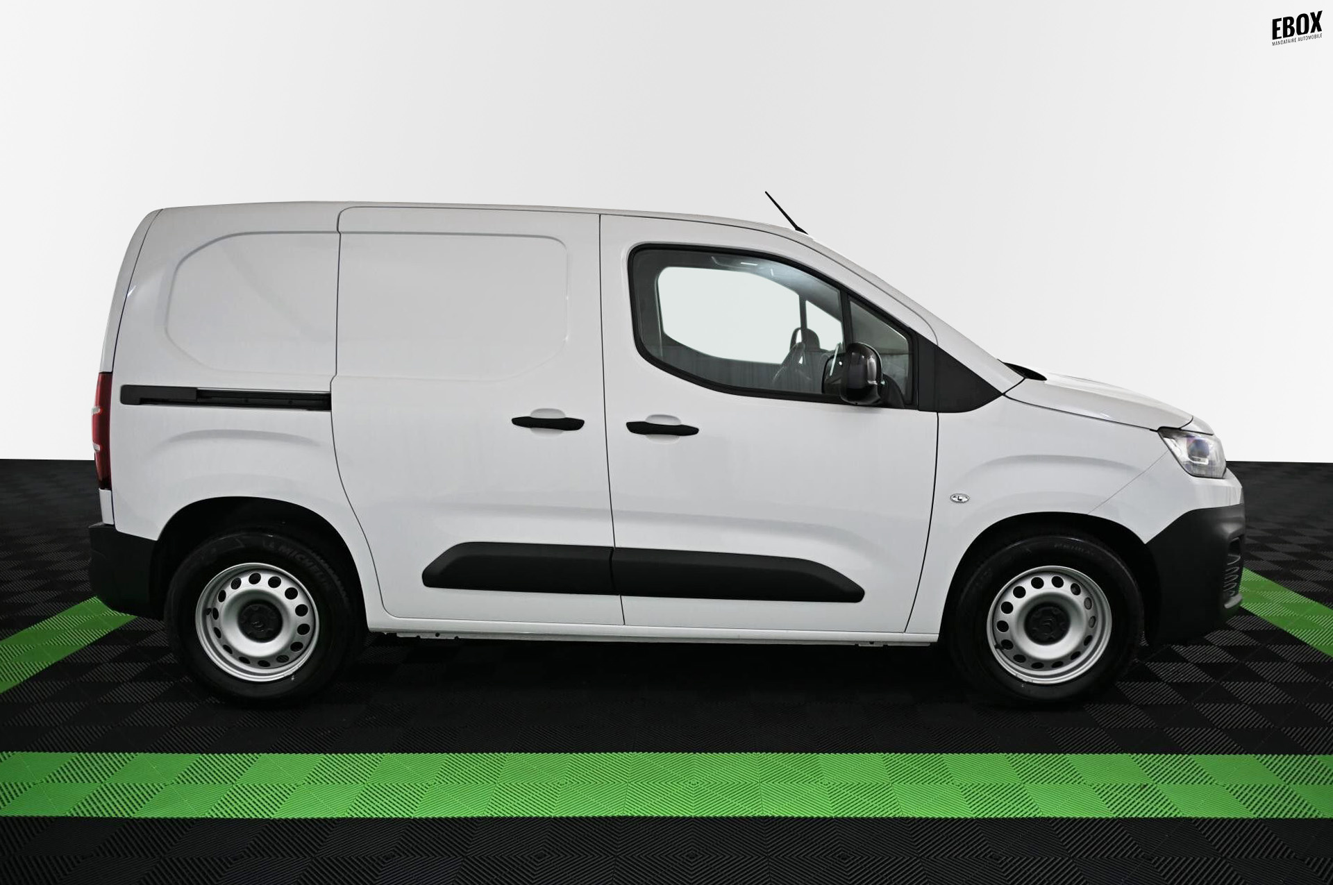 18916_p35 - CITROEN - BERLINGO - 2024 - photo 7