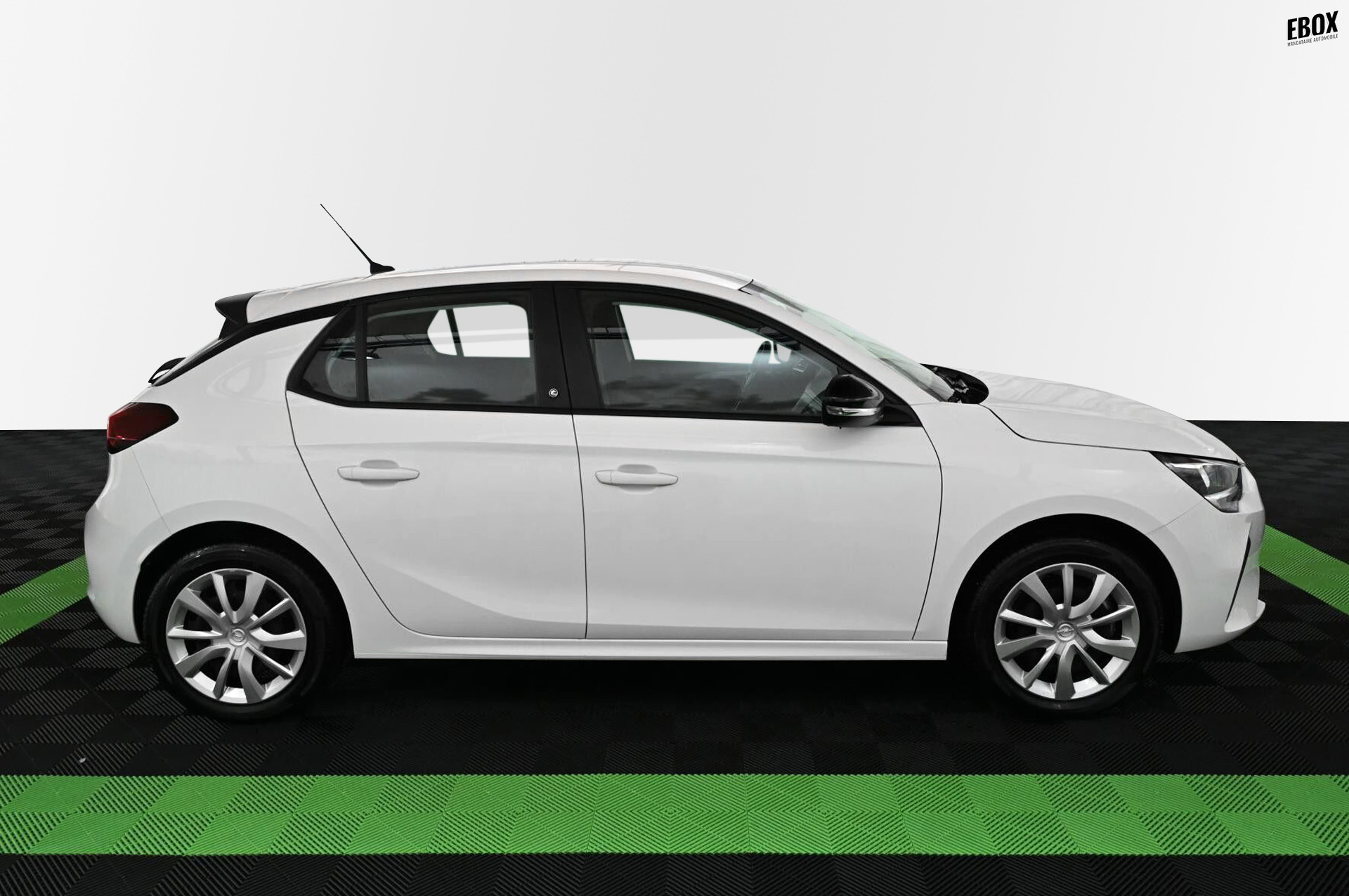 19023_p35 - OPEL - CORSA - 2023 - photo 7