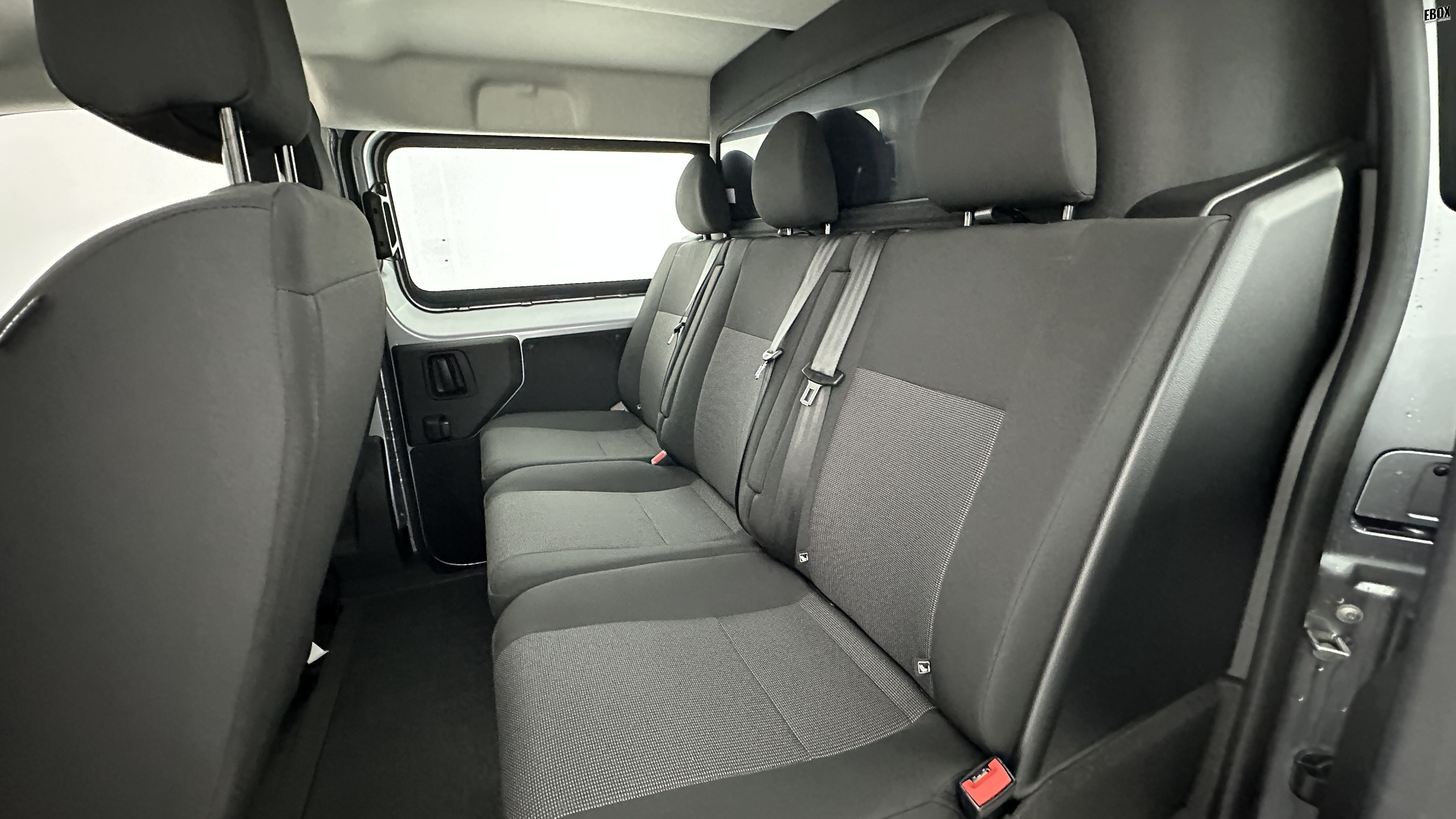 GLI00010599_p53 - PEUGEOT - EXPERT CA - 2025 - photo 8