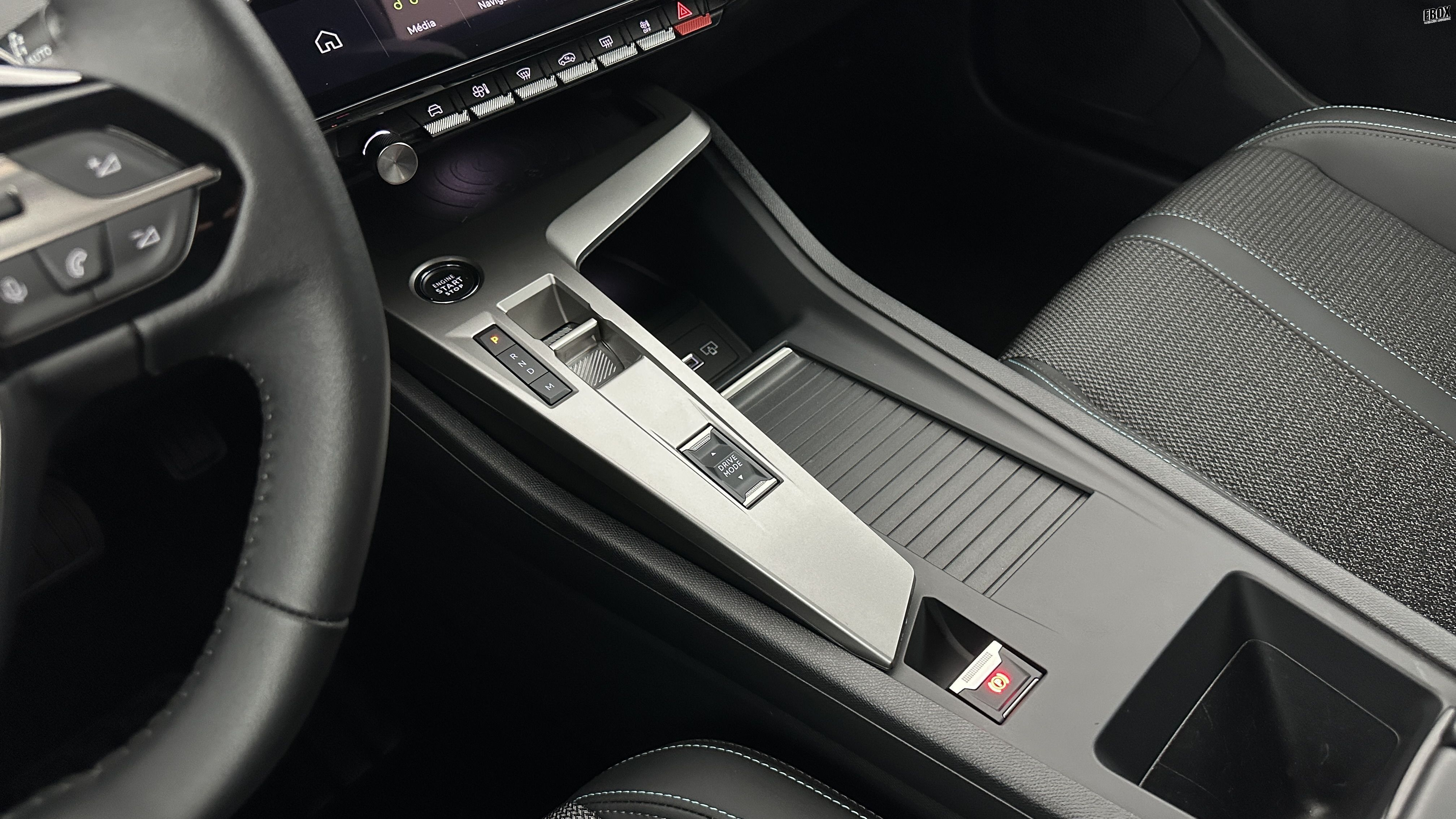 GLI00011681_p53 - PEUGEOT - 308 - 2025 - photo 17