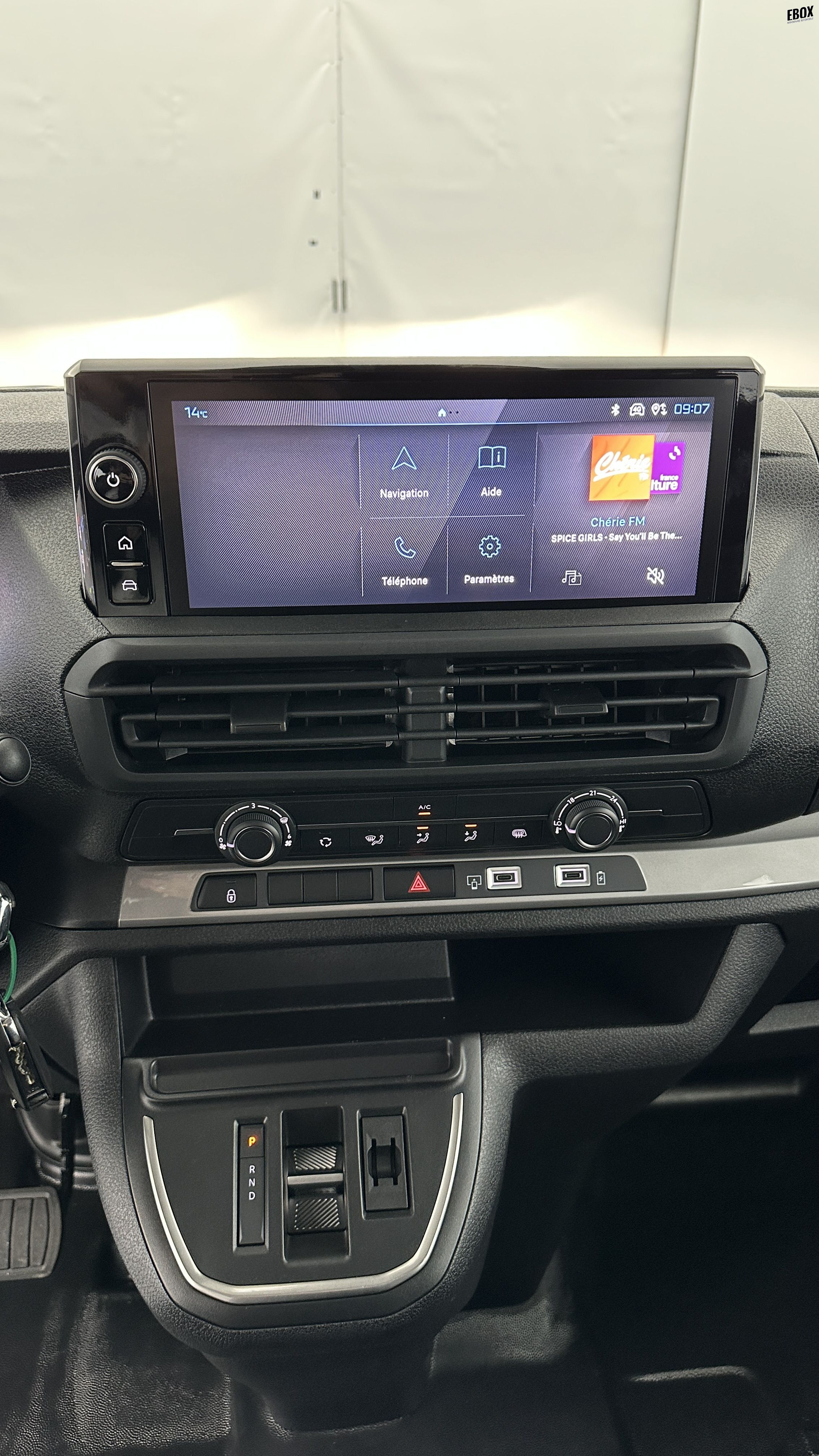 GLI00010639_p53 - PEUGEOT - EXPERT CA - 2025 - photo 12