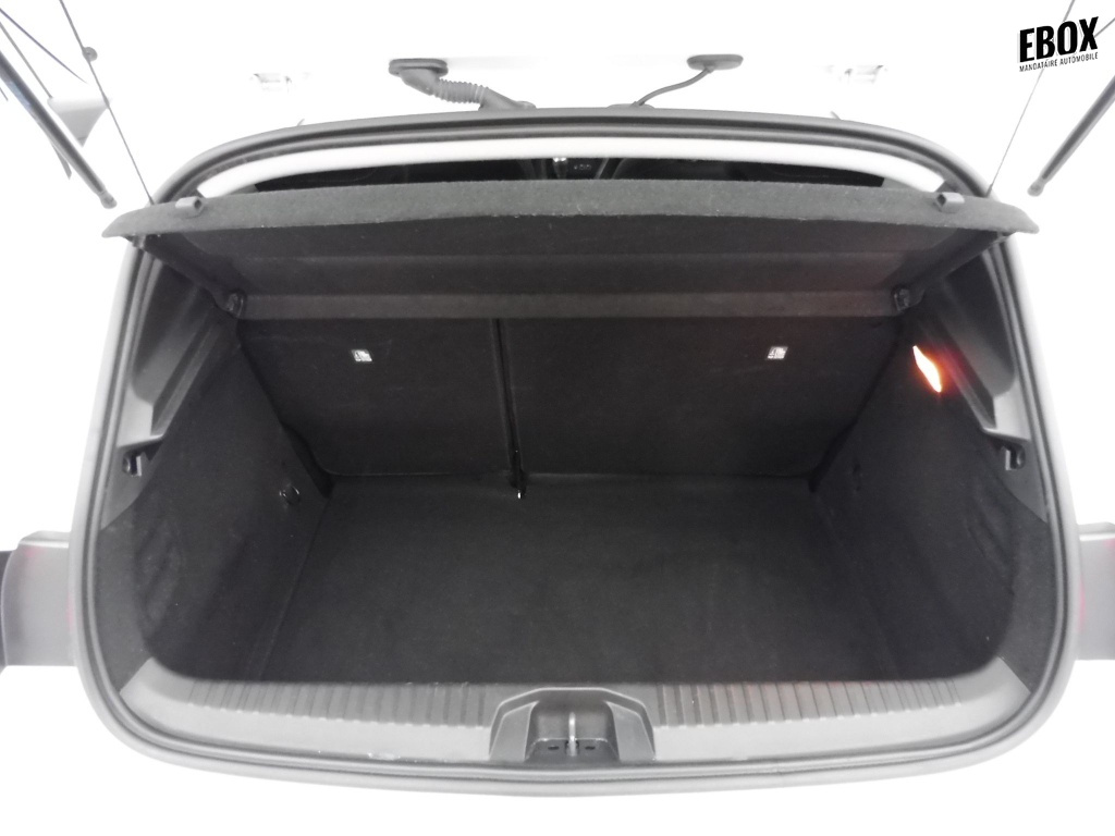 72426_p51 - RENAULT - CLIO - 2025 - photo 9