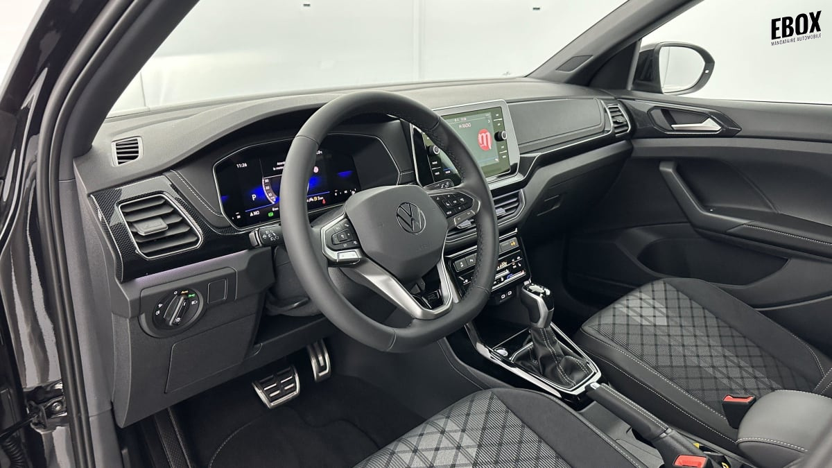 351211_p2 - VOLKSWAGEN - T CROSS - 2026 - photo 6