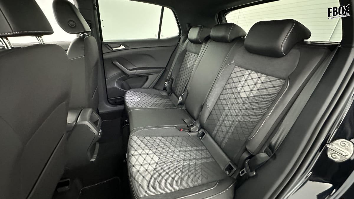 351211_p2 - VOLKSWAGEN - T CROSS - 2026 - photo 9