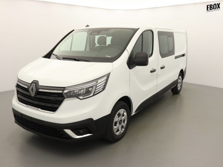 N200780_p3 - RENAULT - TRAFIC - 2025