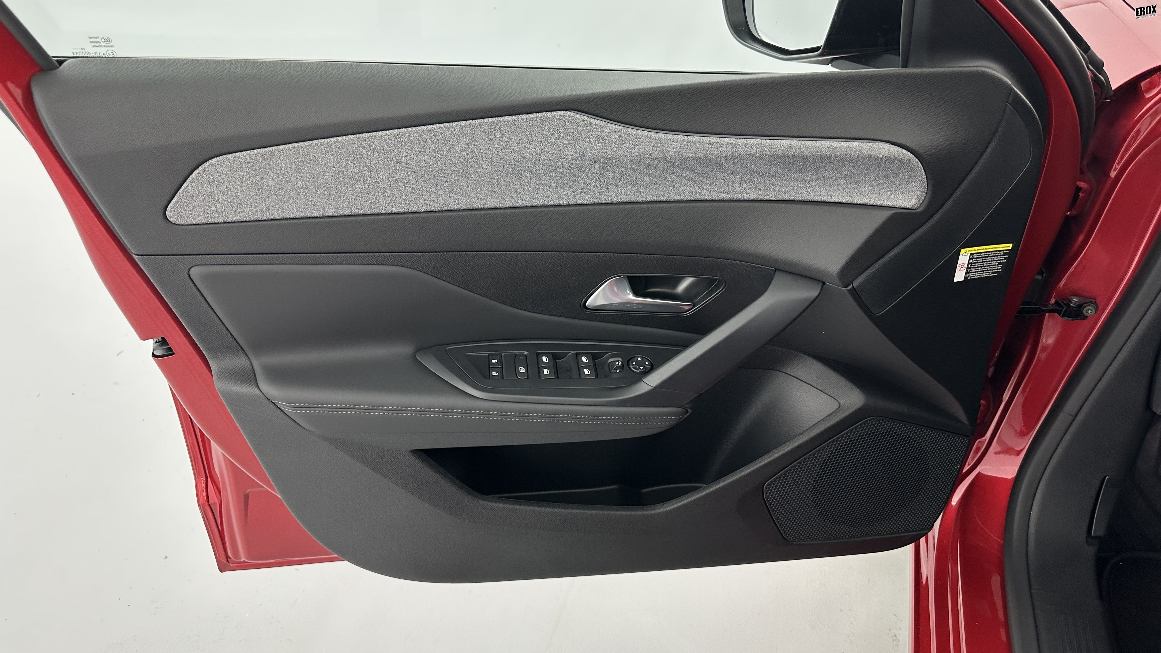 GLI00011400_p53 - PEUGEOT - 308 - 2025 - photo 13