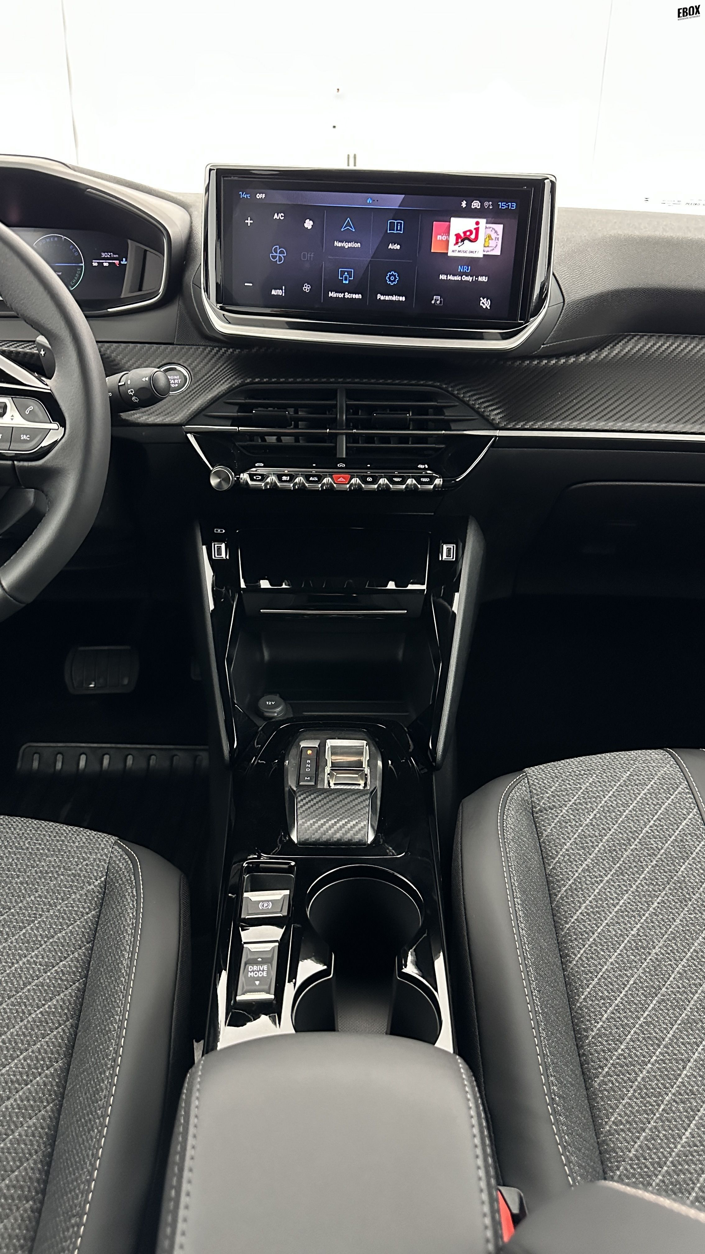 GLI00012451_p53 - PEUGEOT - 2008 - 2025 - photo 15