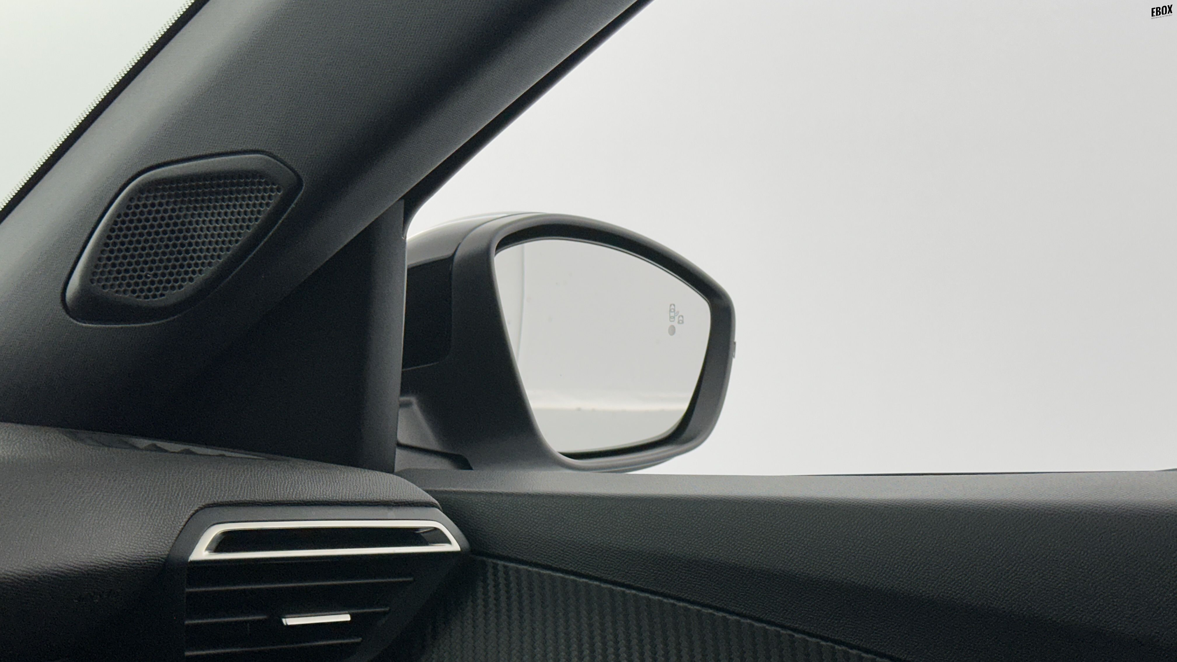 GLI00012451_p53 - PEUGEOT - 2008 - 2025 - photo 23