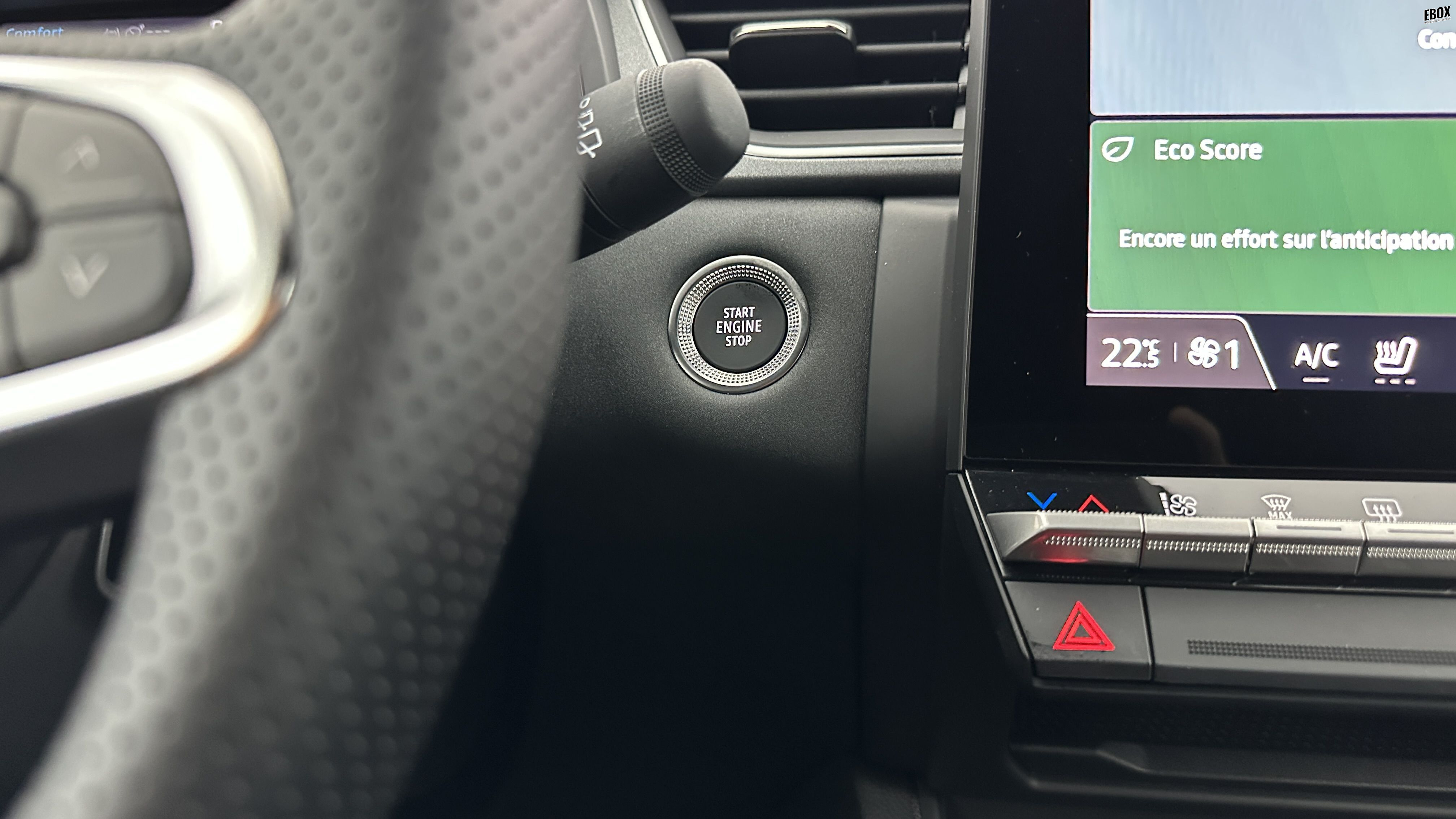 GLI00009837_p53 - RENAULT - CAPTUR - 2025 - photo 22