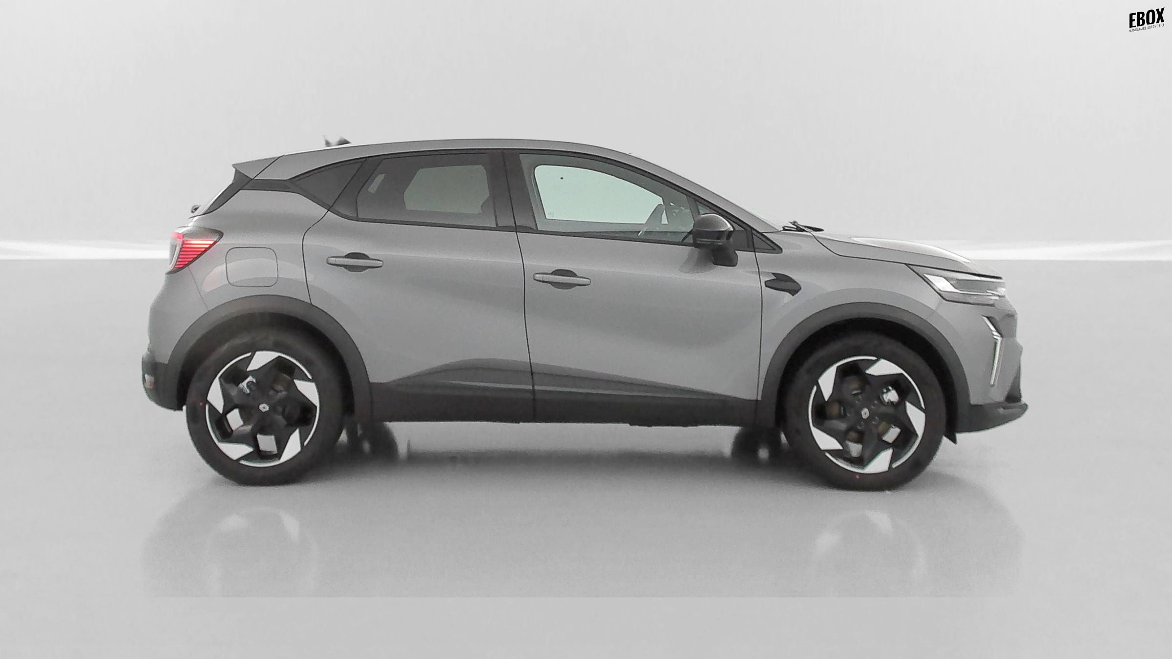 GLI00009837_p53 - RENAULT - CAPTUR - 2025 - photo 26