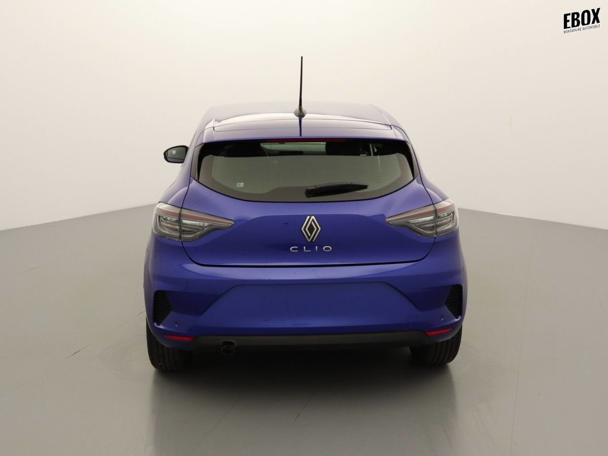 O202000_p3 - RENAULT - CLIO 5 - 2024 - photo 5