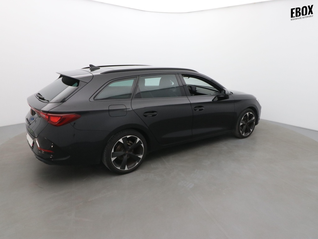 73143_p51 - CUPRA - LEON - 2023 - photo 4