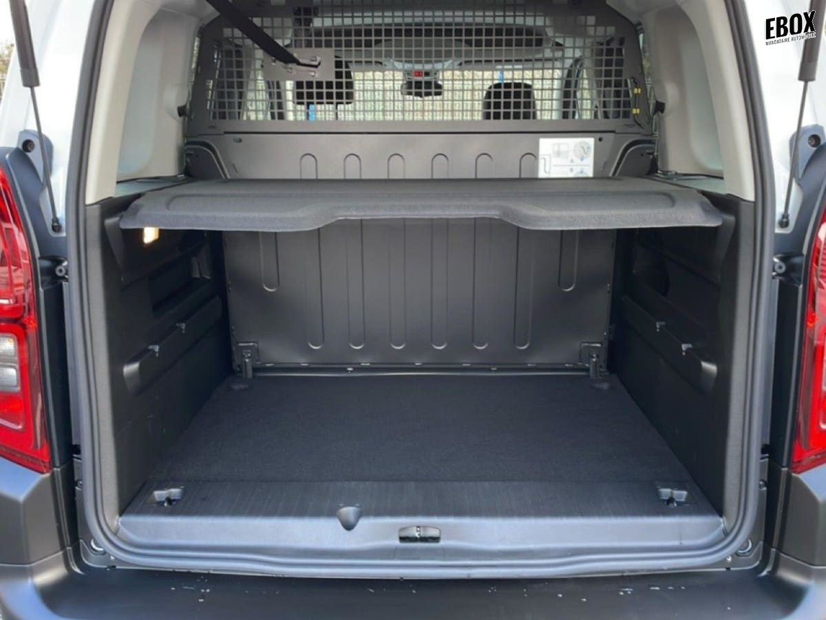 378065_p2 - CITROEN - BERLINGO - 2025 - photo 9