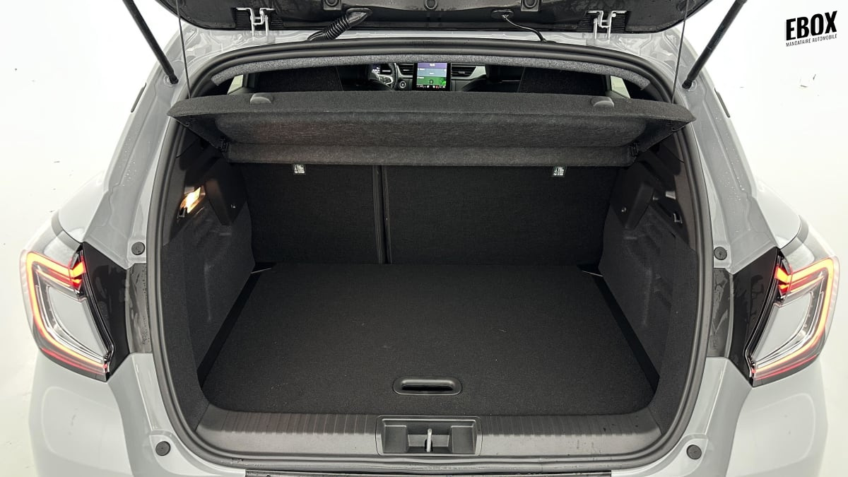 377340_p2 - RENAULT - CAPTUR - 2026 - photo 10