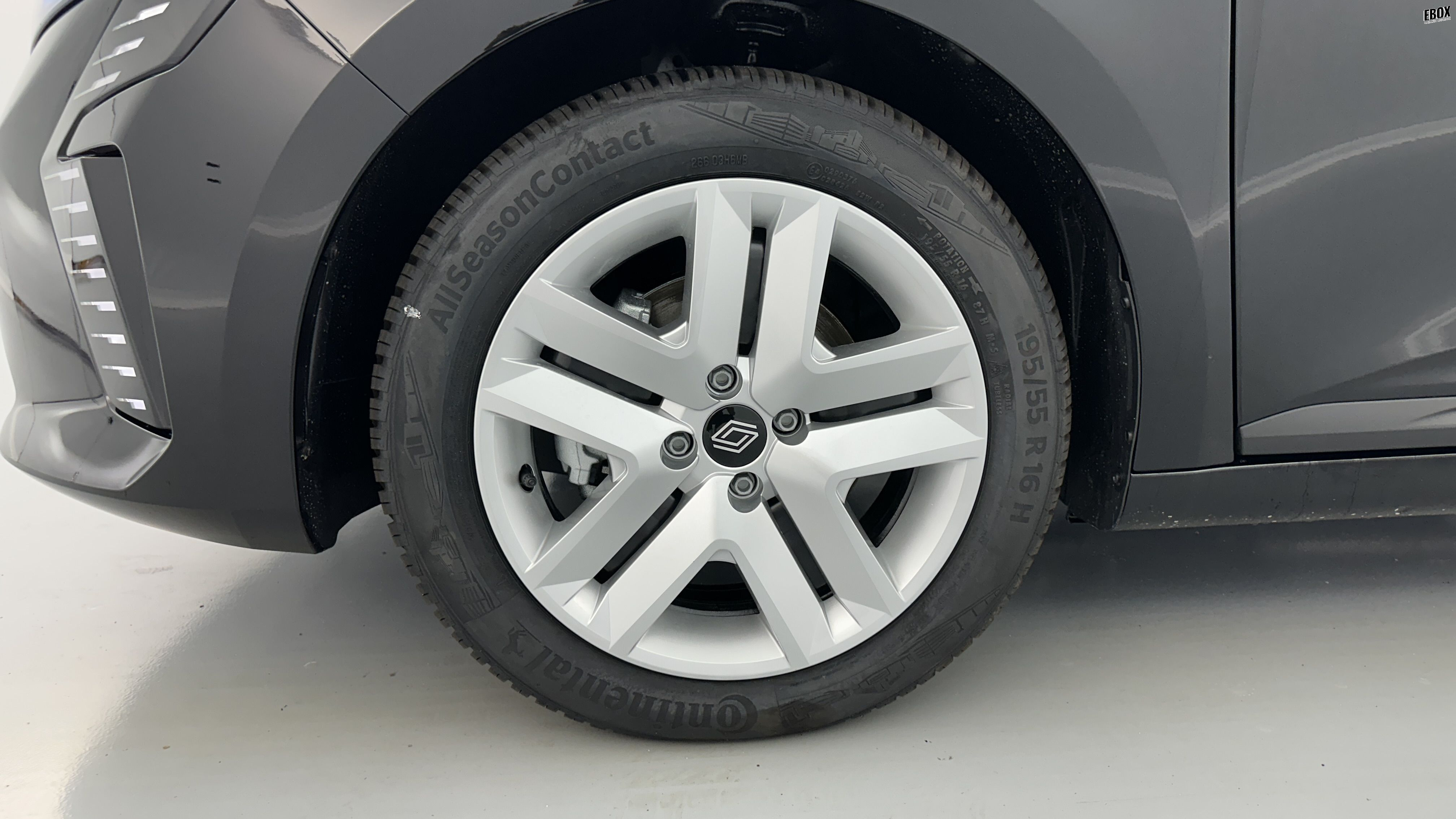 GLI00002851_p53 - RENAULT - CLIO - 2025 - photo 12