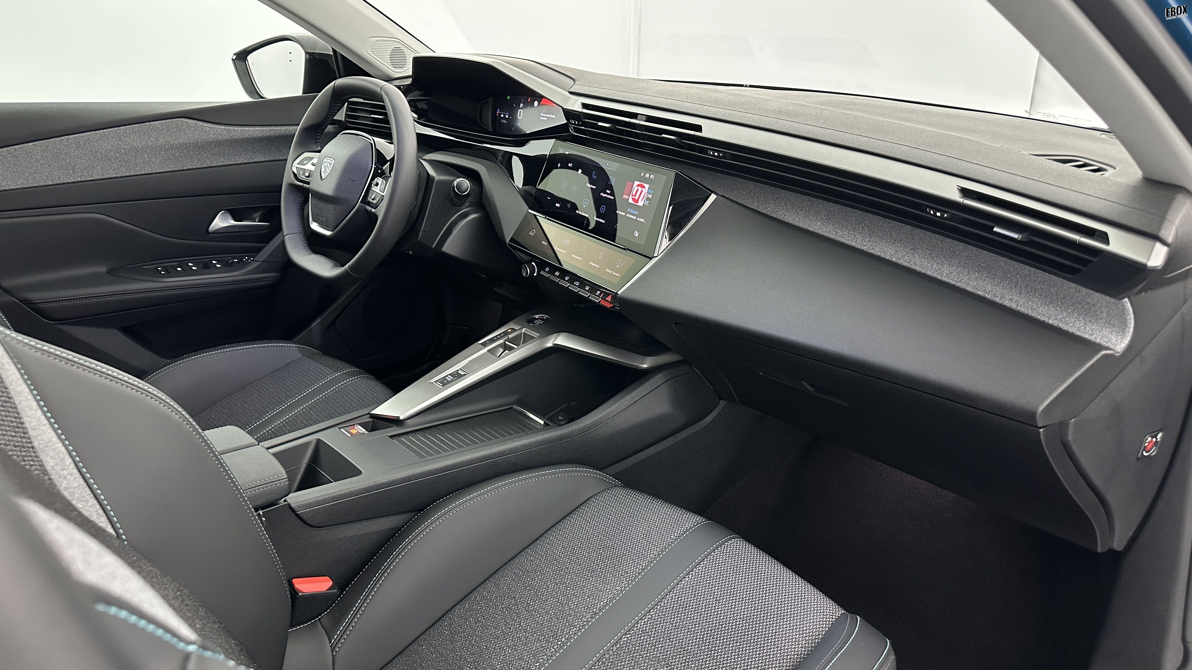 GLI00012404_p53 - PEUGEOT - 308 - 2025 - photo 8