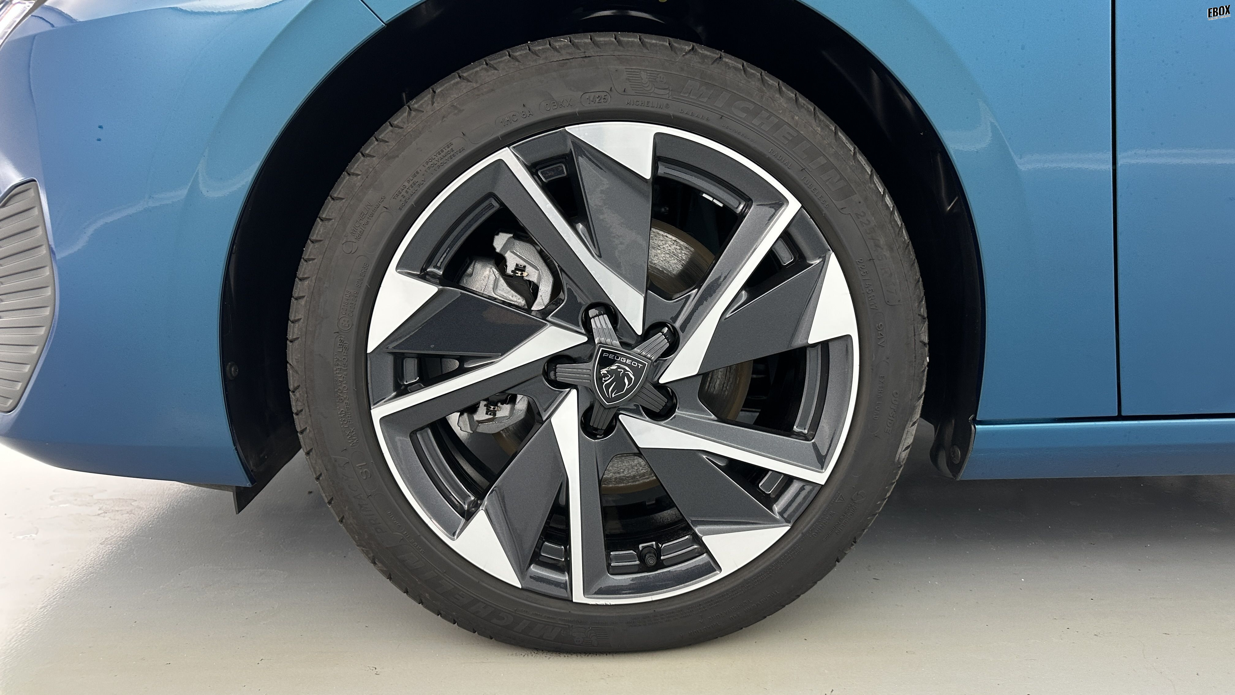 GLI00012404_p53 - PEUGEOT - 308 - 2025 - photo 11