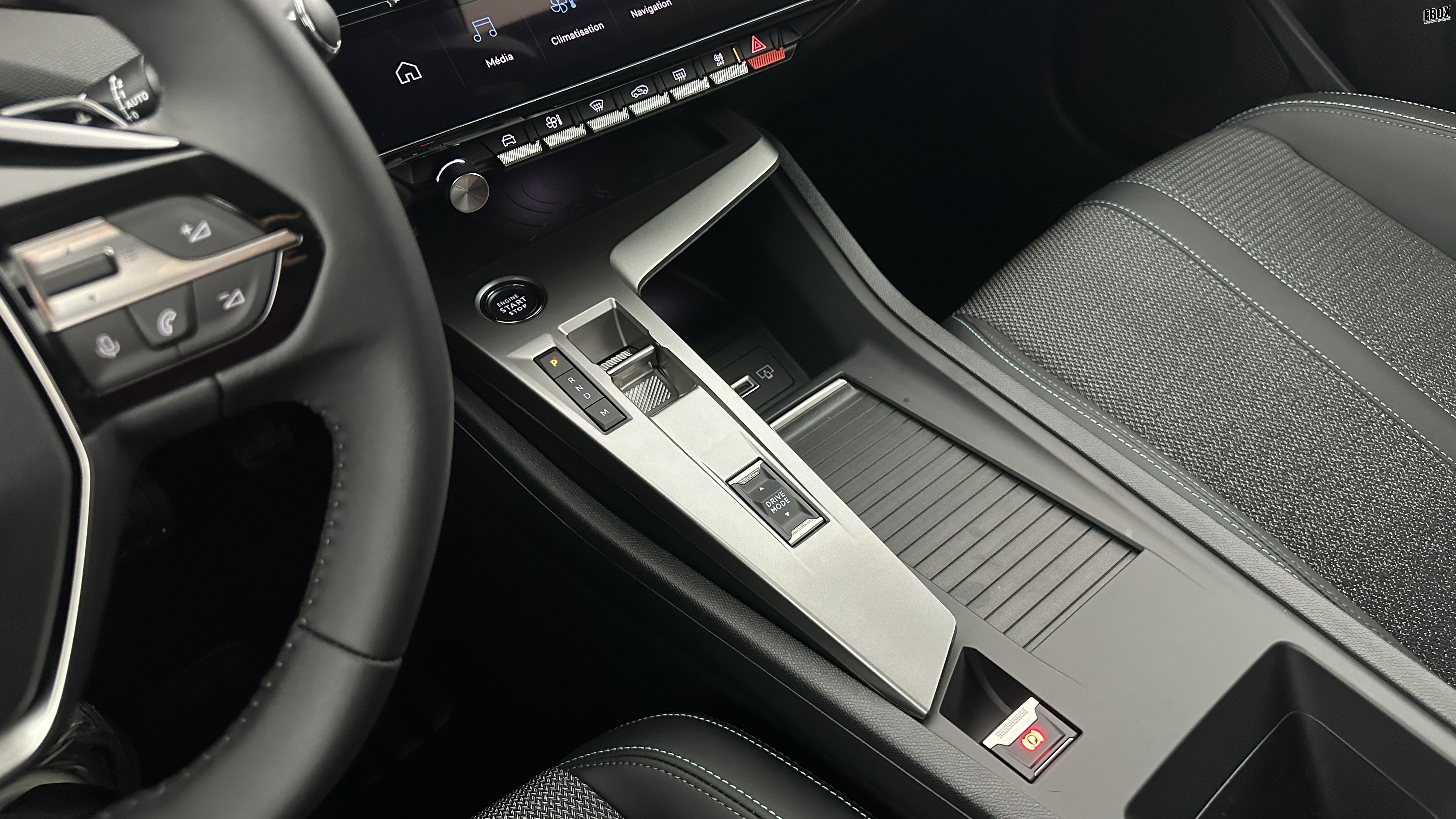 GLI00012404_p53 - PEUGEOT - 308 - 2025 - photo 16