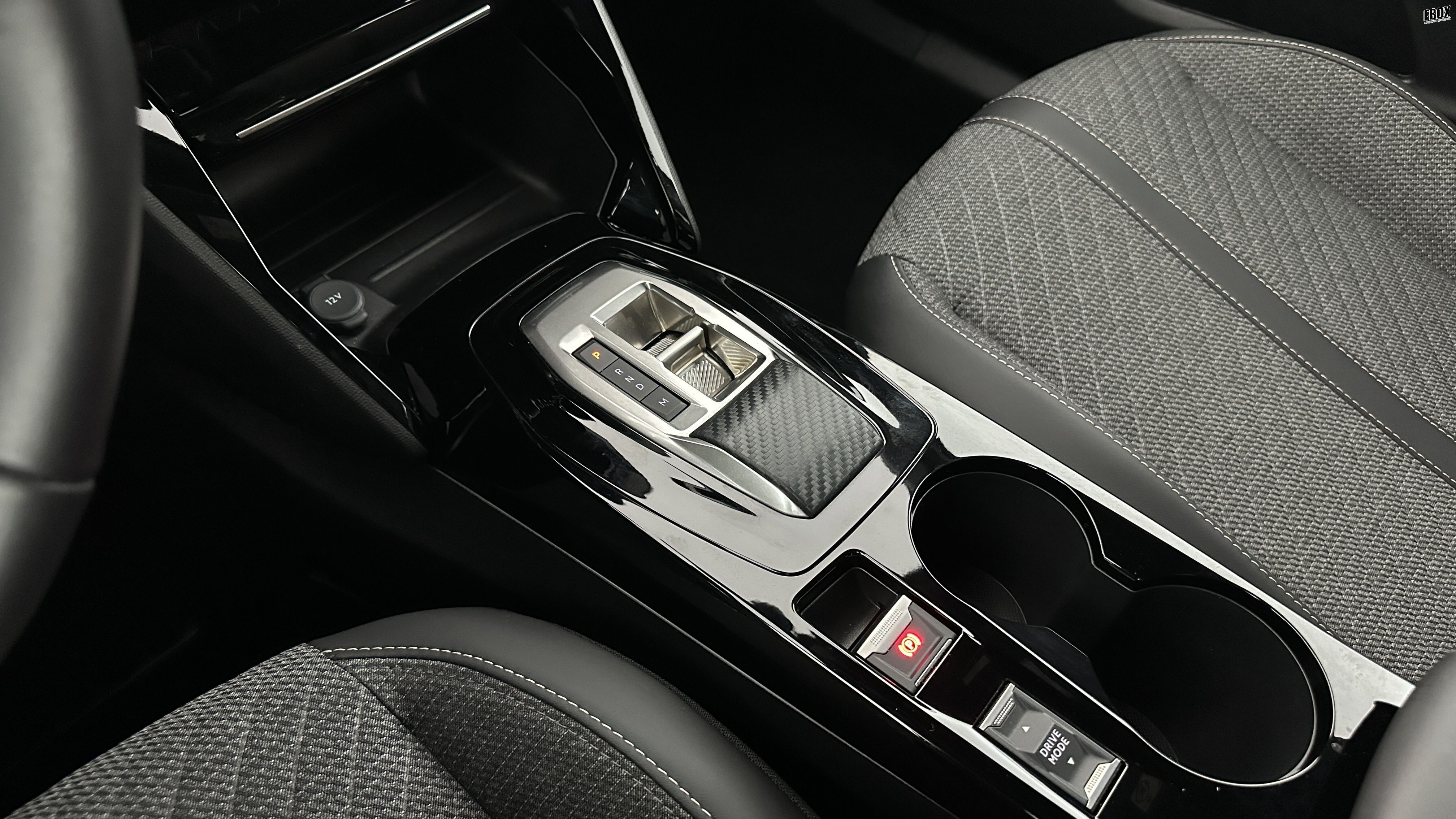 GLI00012508_p53 - PEUGEOT - 2008 - 2025 - photo 17