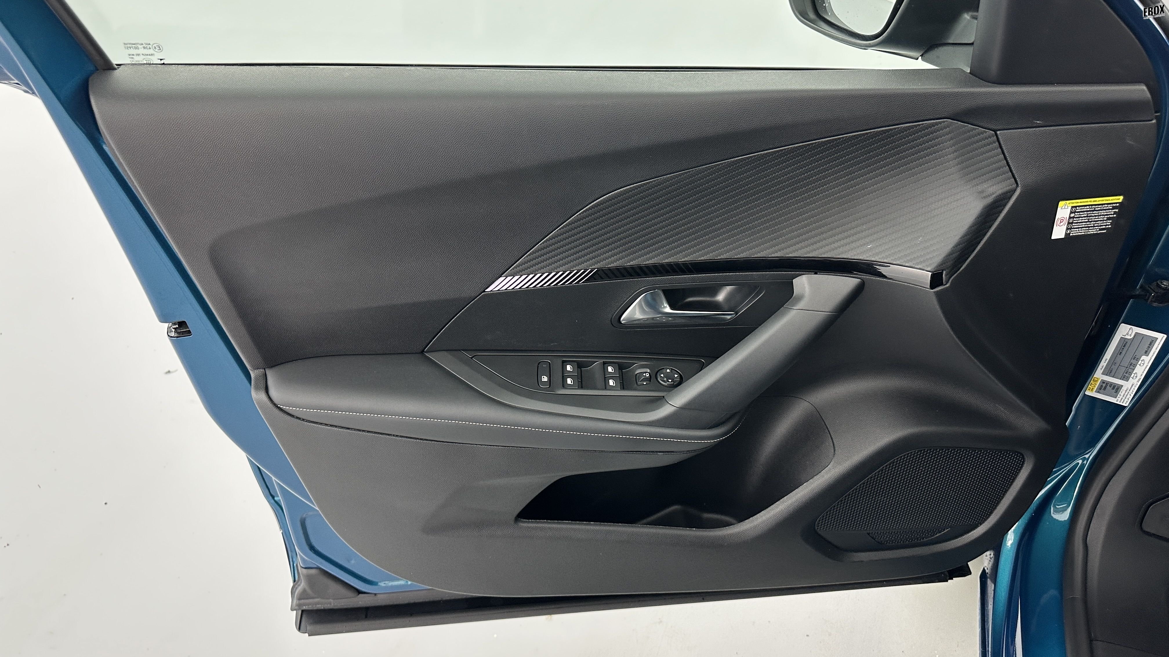 GLI00012408_p53 - PEUGEOT - 2008 - 2025 - photo 13