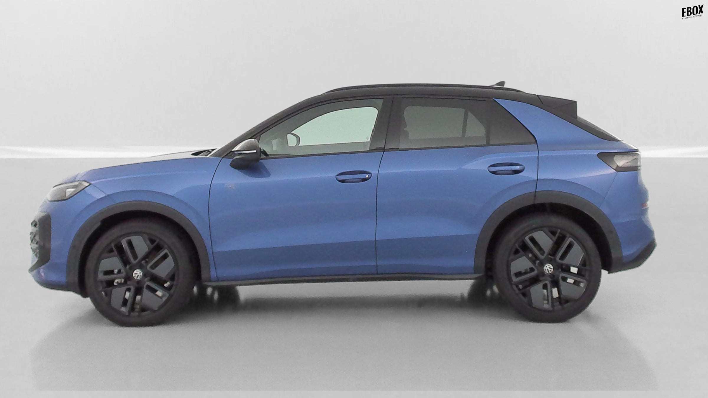 GLI00010018_p53 - VOLKSWAGEN - T ROC - 2026 - photo 4