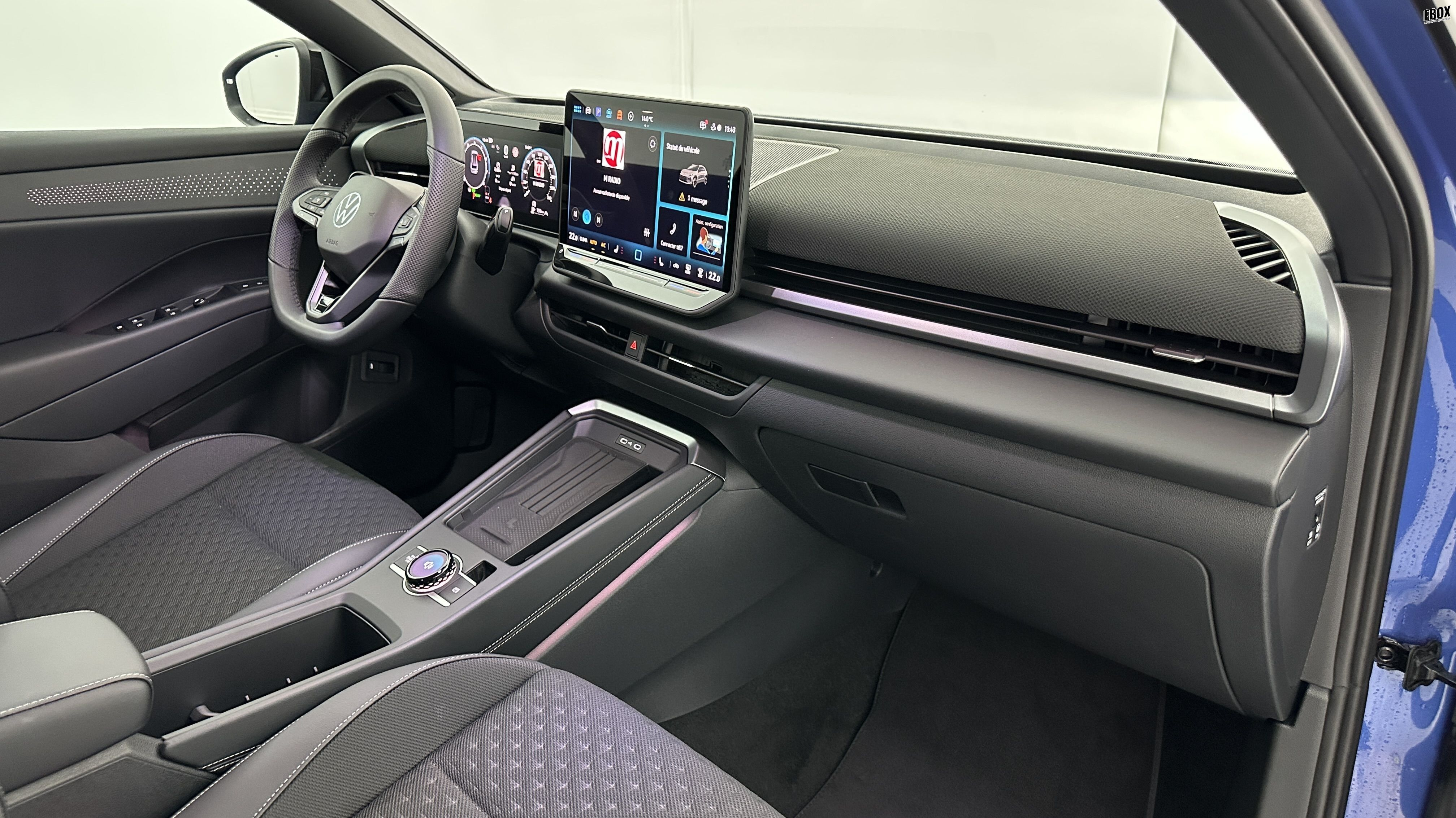 GLI00010018_p53 - VOLKSWAGEN - T ROC - 2026 - photo 8