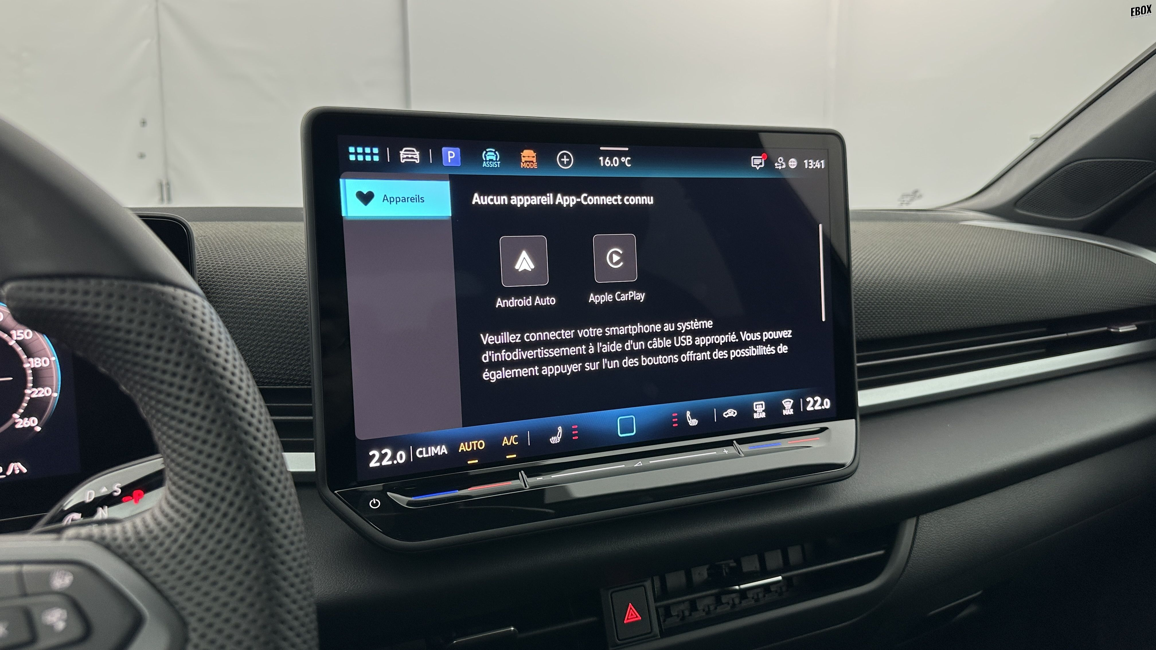 GLI00010018_p53 - VOLKSWAGEN - T ROC - 2026 - photo 22