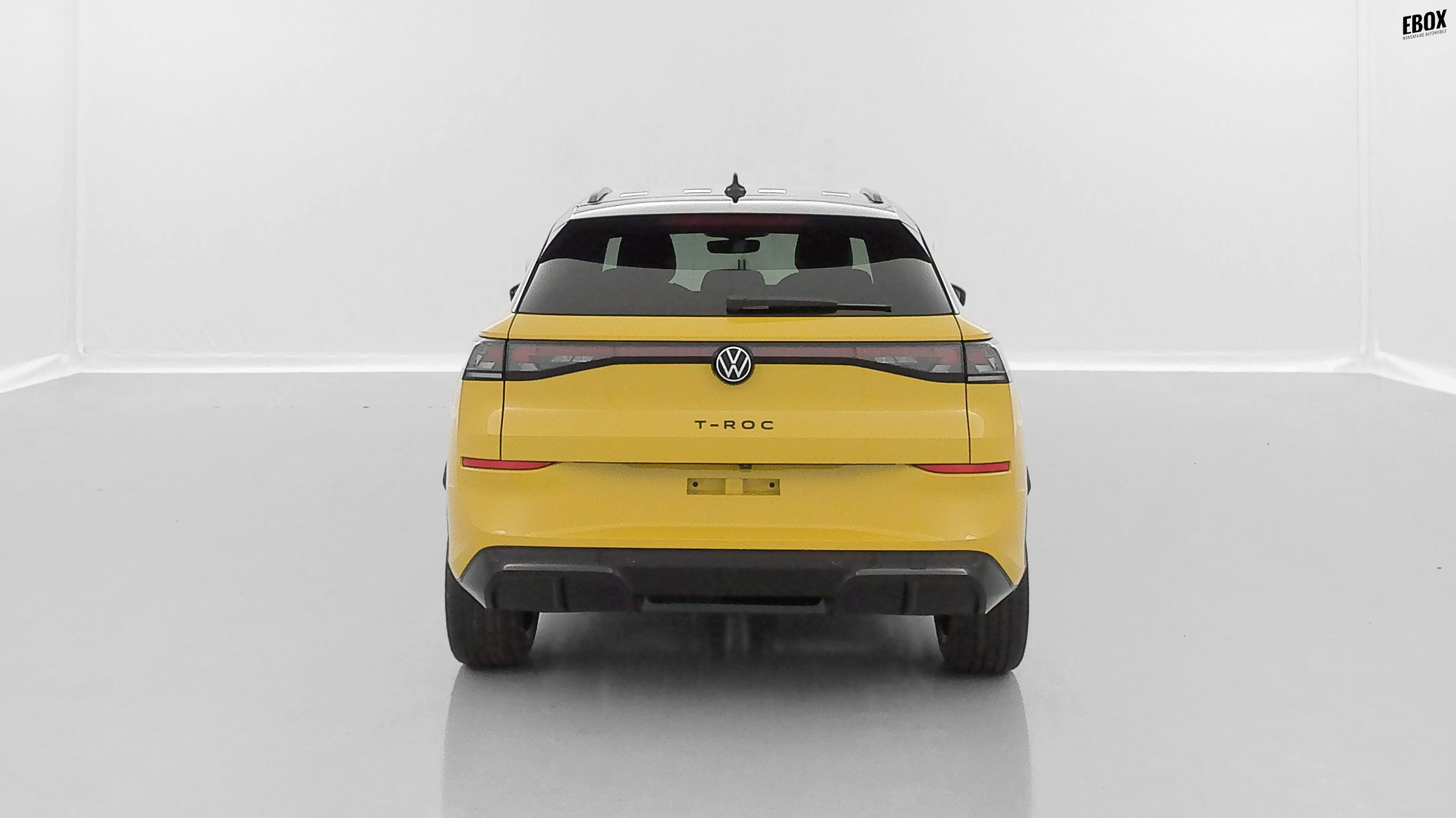 GLI00010008_p53 - VOLKSWAGEN - T ROC - 2026 - photo 28