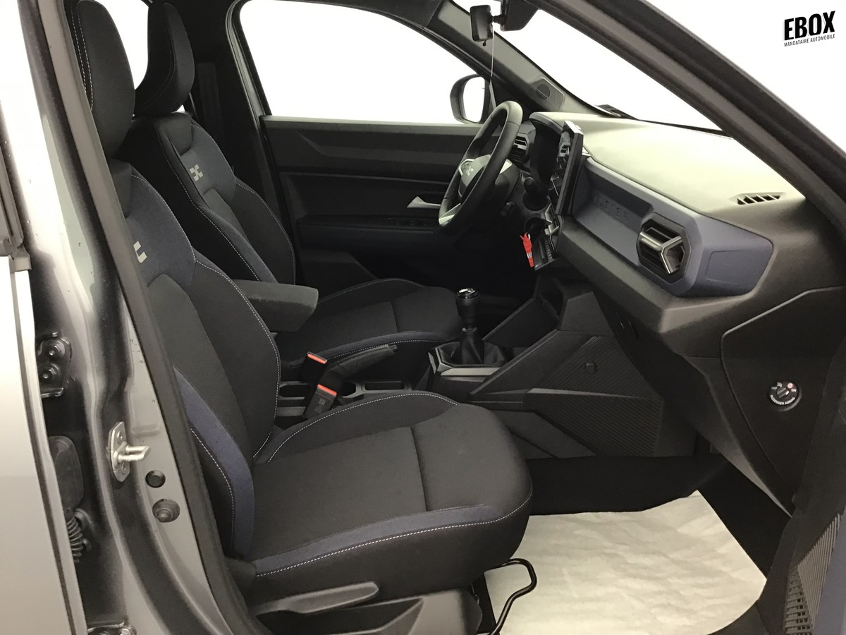 N201487_p3 - DACIA - DUSTER - 2025 - photo 6