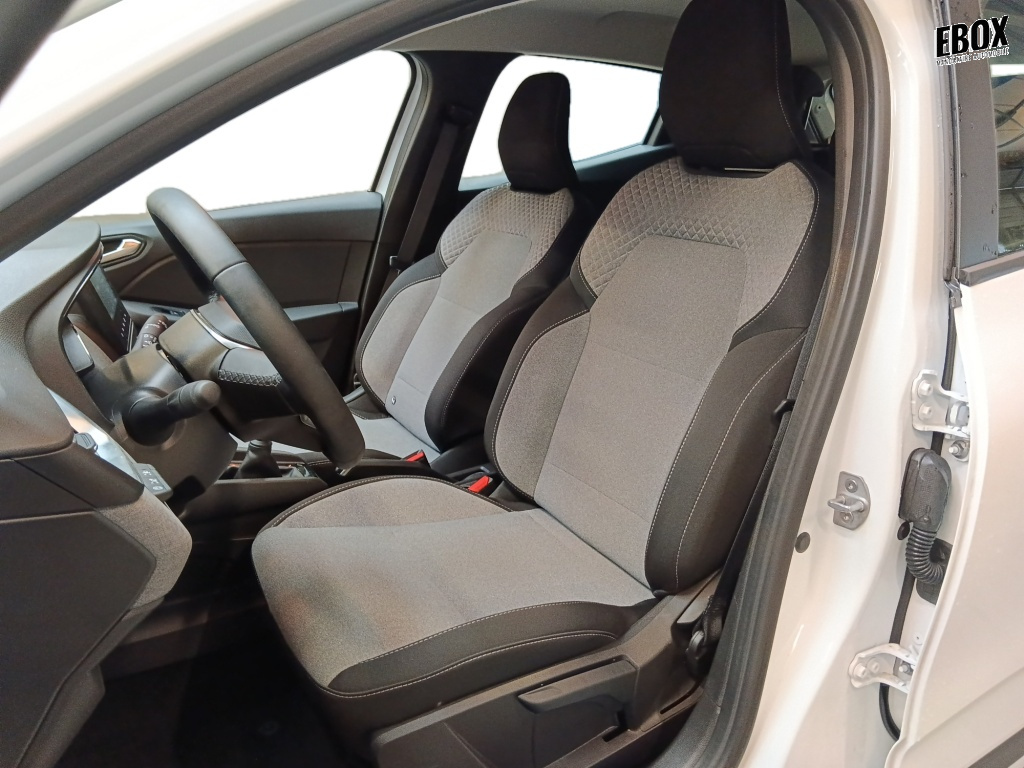 72556_p51 - RENAULT - CLIO - 2025 - photo 10