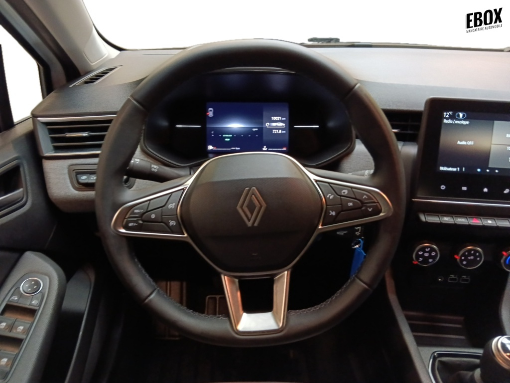 72556_p51 - RENAULT - CLIO - 2025 - photo 13