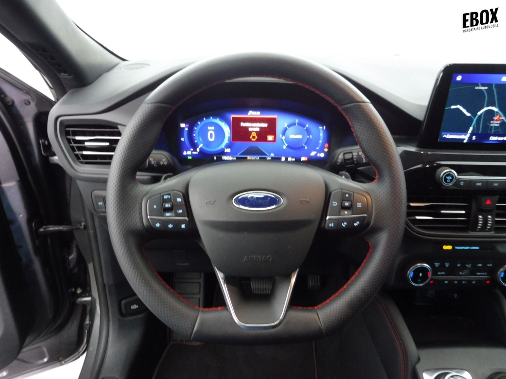 70374_p51 - FORD - KUGA - 2024 - photo 17